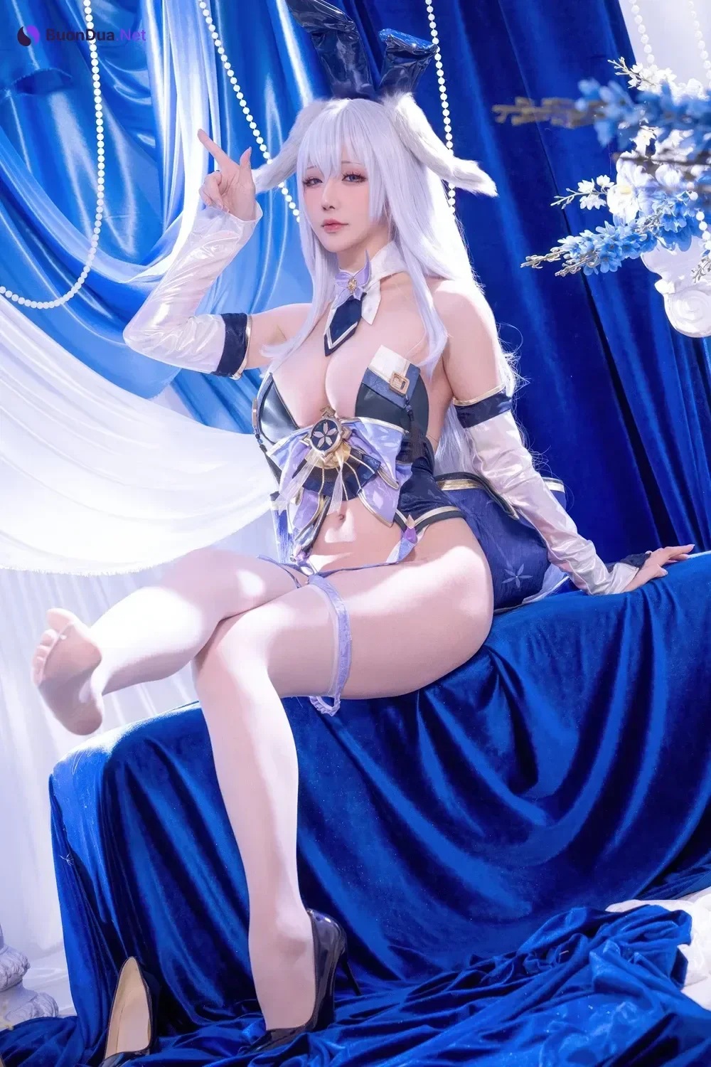 Cosplay 星之迟迟Hoshilily – 碧蓝航线 信浓 兔女郎 - Photo 9