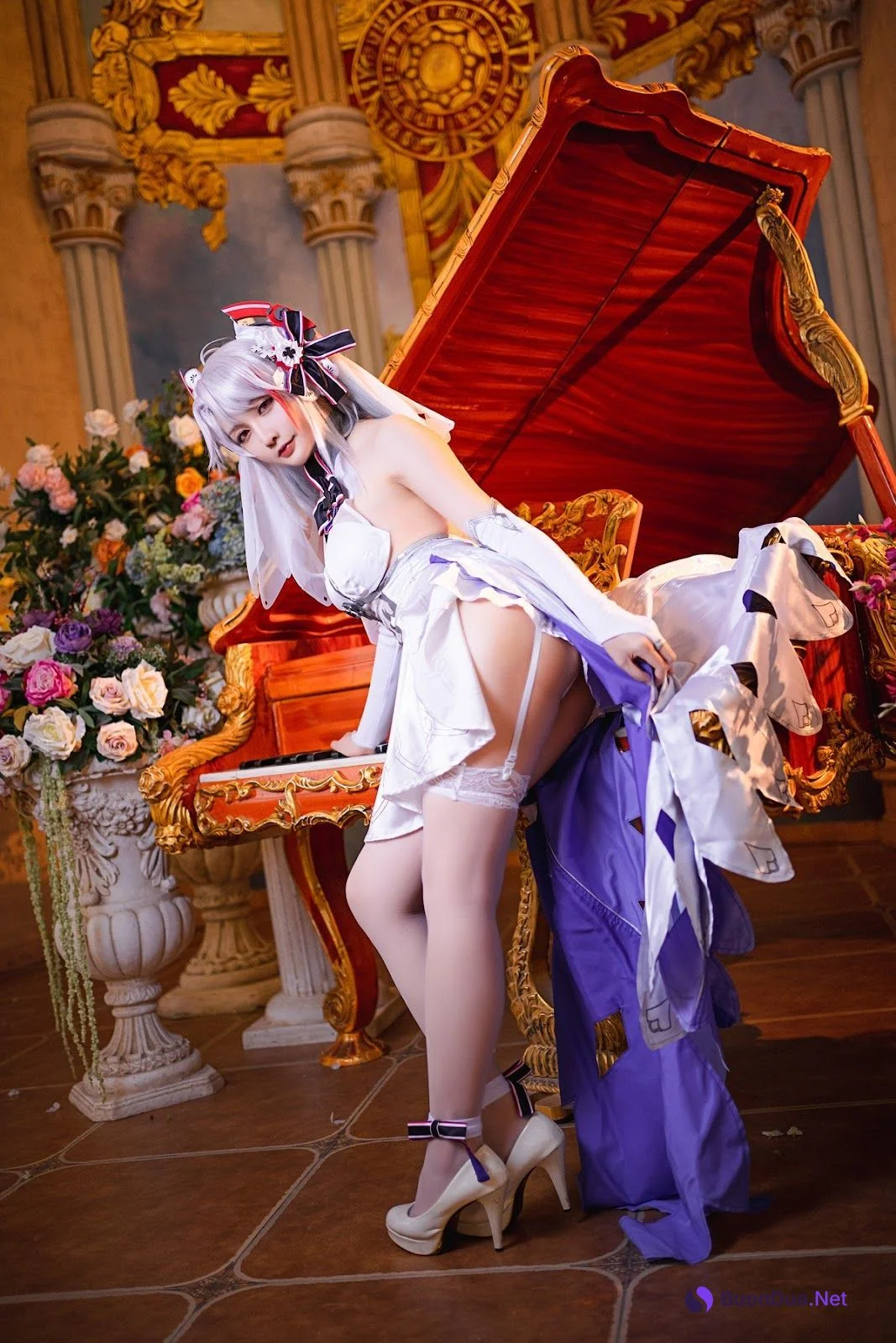 Cosplay 星之迟迟Hoshilily 秘密花园 欧根婚纱 - Photo 14