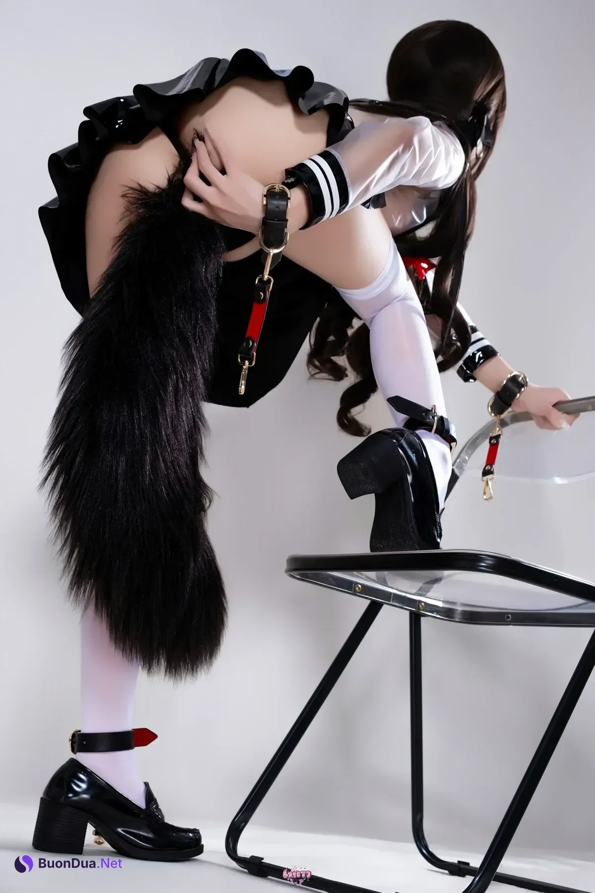 Cosplay 柒柒要乖哦 – 兽尾透明JK - Photo 20