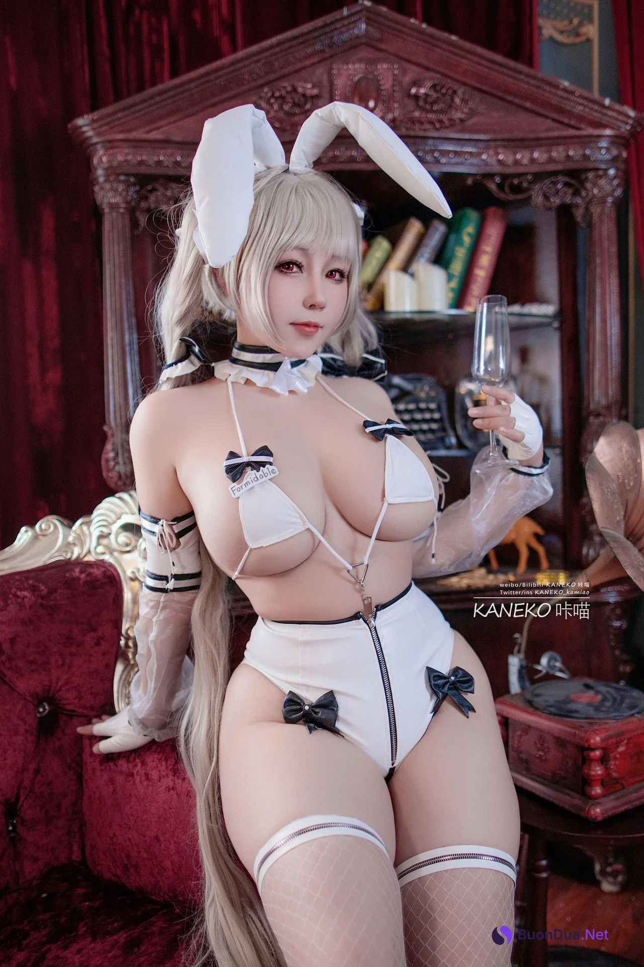 Cosplay KANEKO咔喵 – 碧蓝航线 可畏兔女郎 - Photo 6