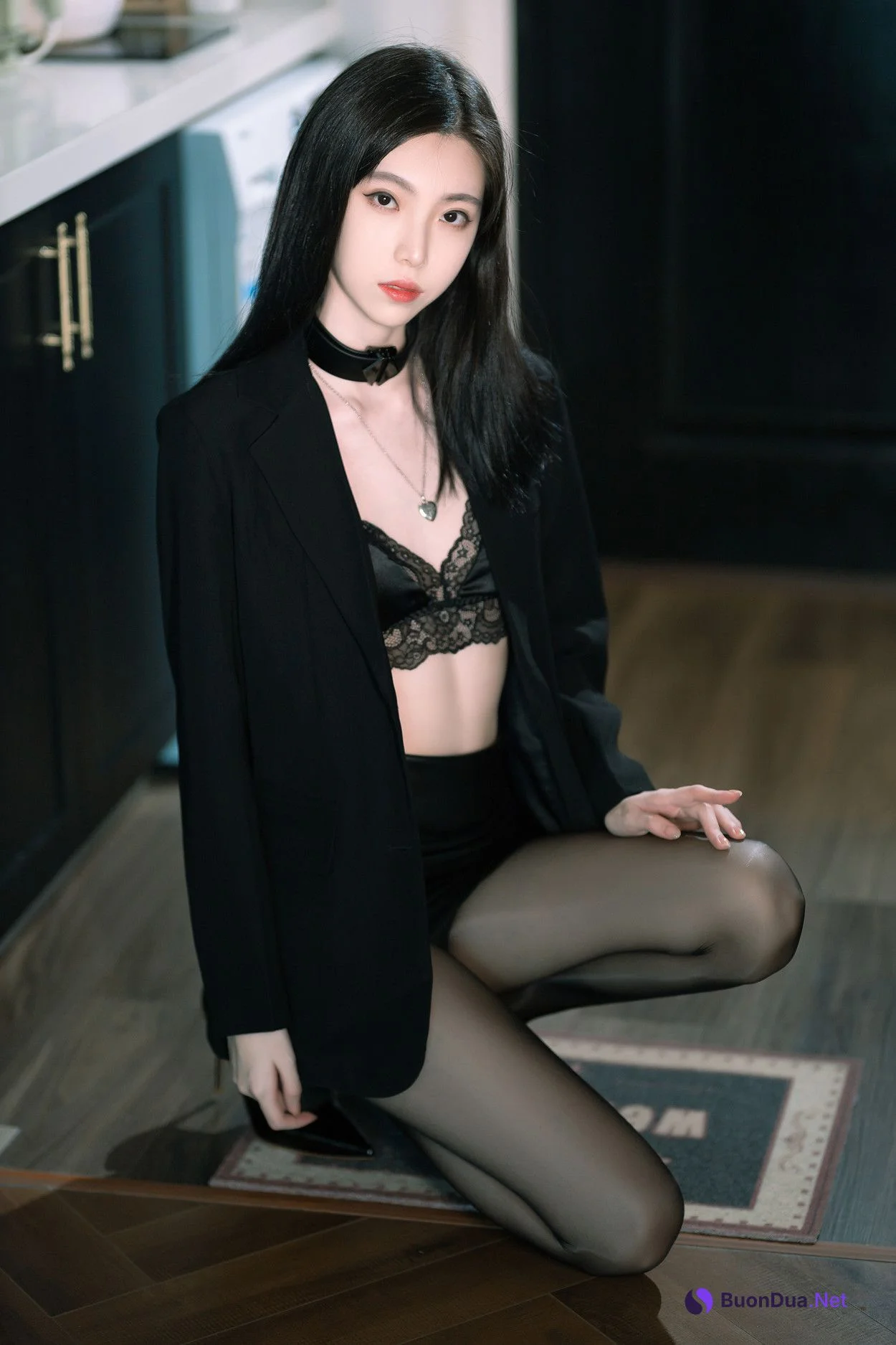 Cosplay 许岚LAN 黑丝西装 - 写真 7