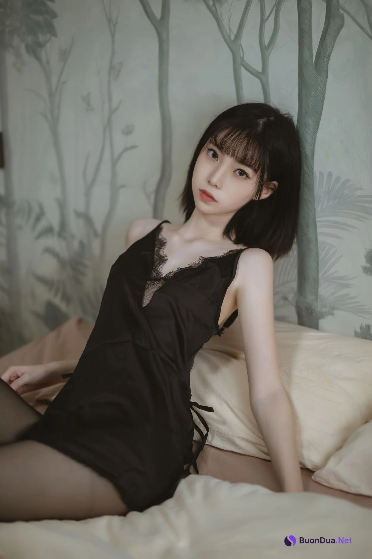 Cosplay 许岚LAN 黑色蕾丝睡衣 - 写真 14