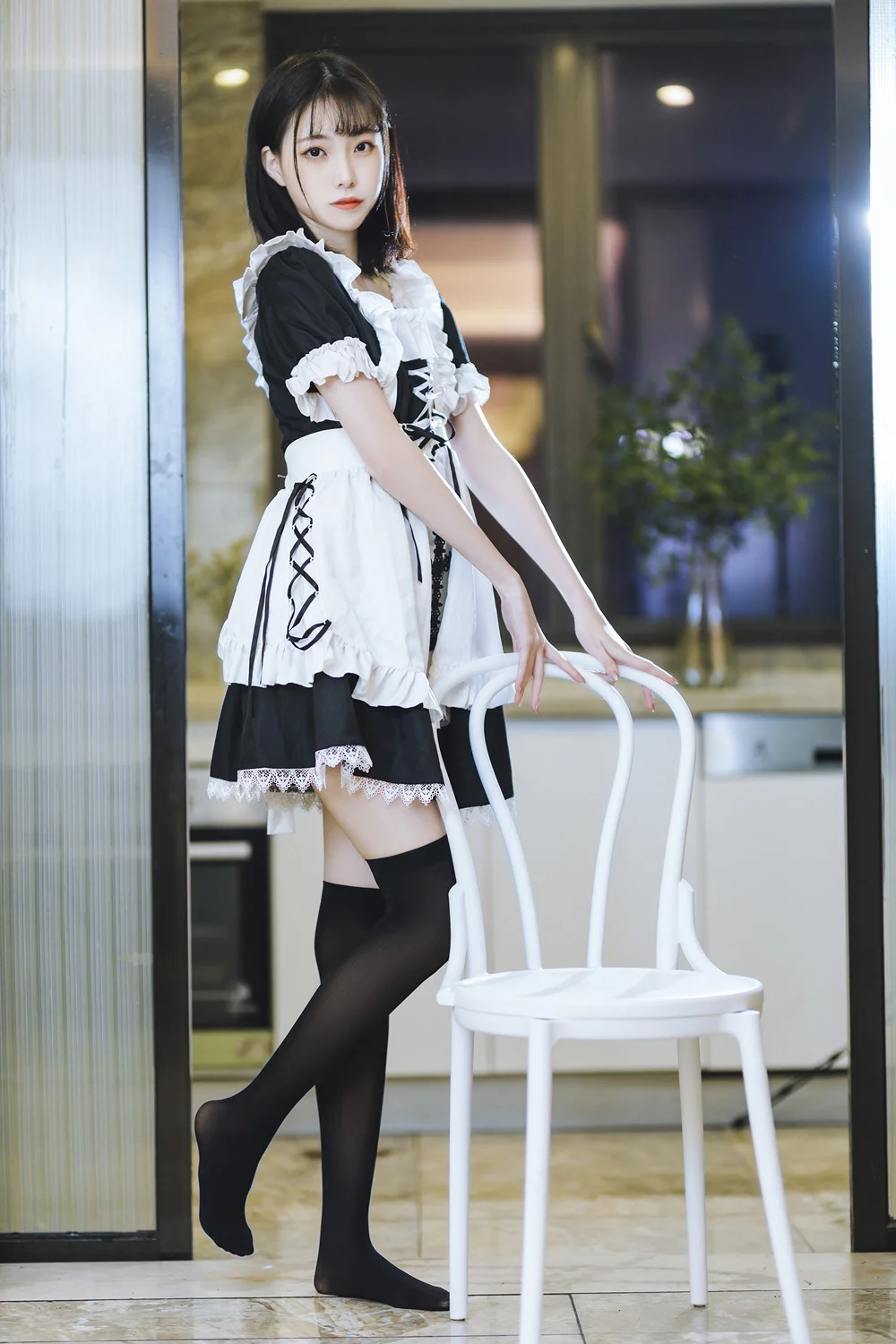 Cosplay 许岚LAN – 短裙女佣