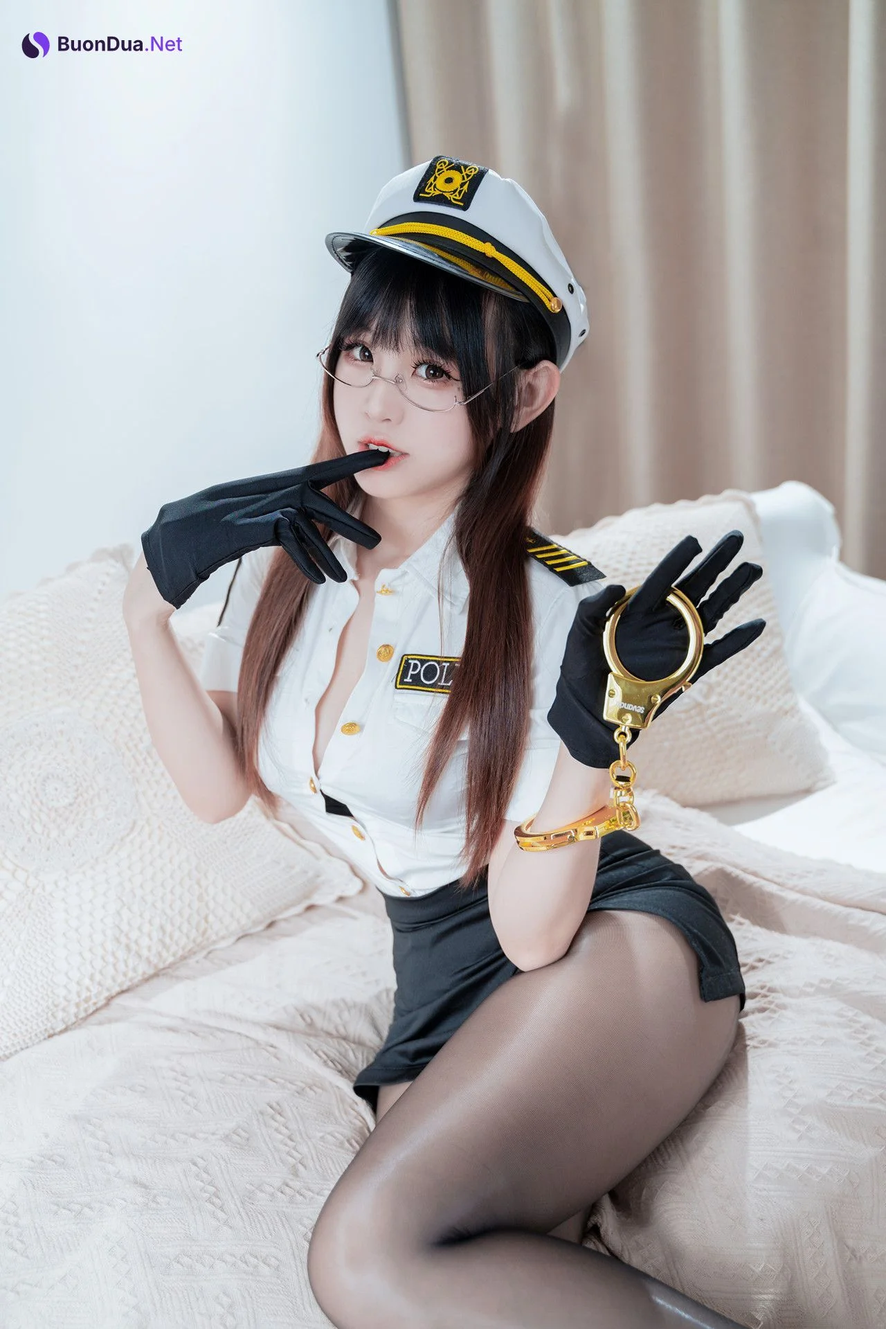 Cosplay miko酱ww 缠绕女警 - Photo 4