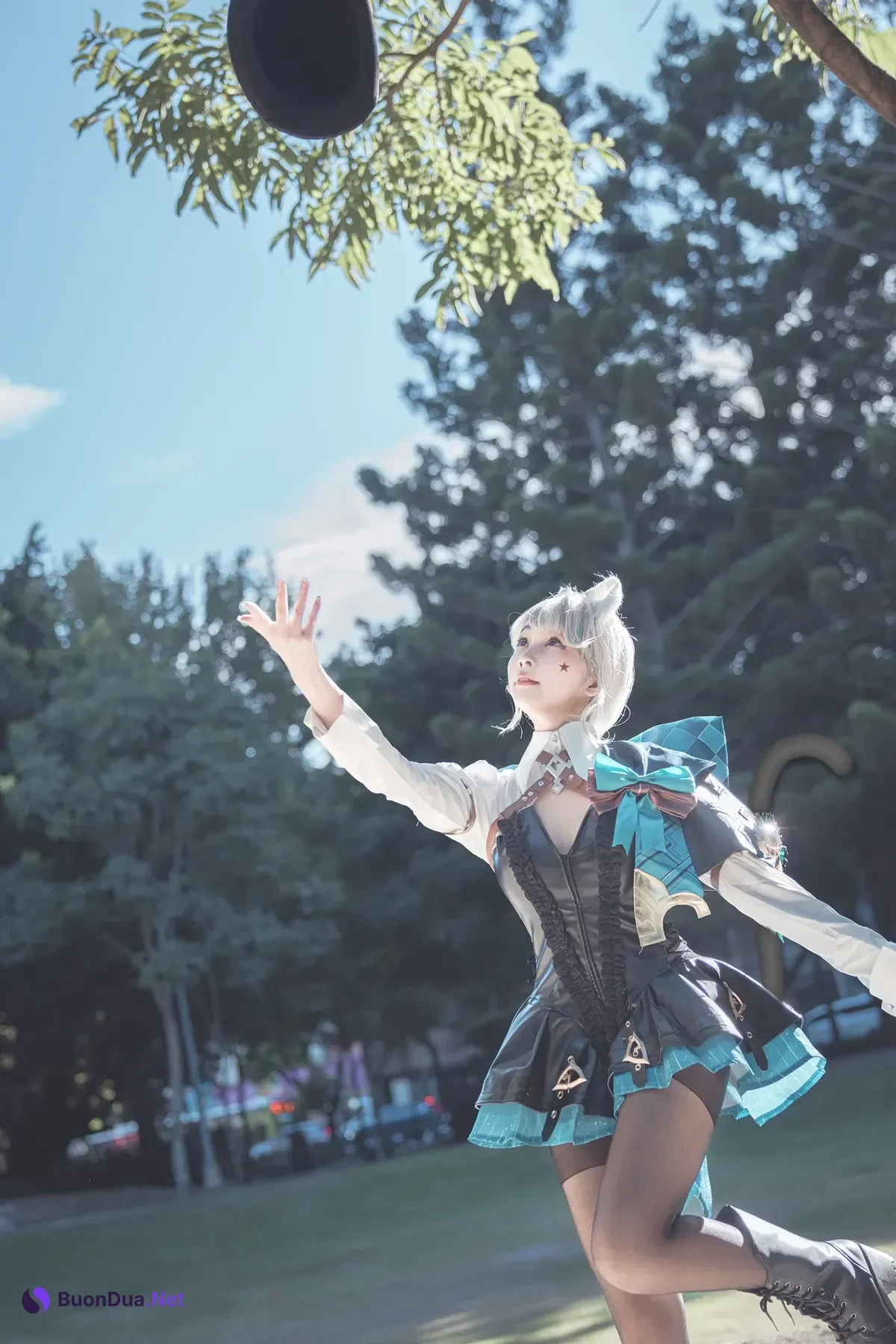 Cosplay 慕慕Momo – 聖女狩宴 御神子朱雀-傲嬌御姐全裸淫乳爆破！ - 写真 3