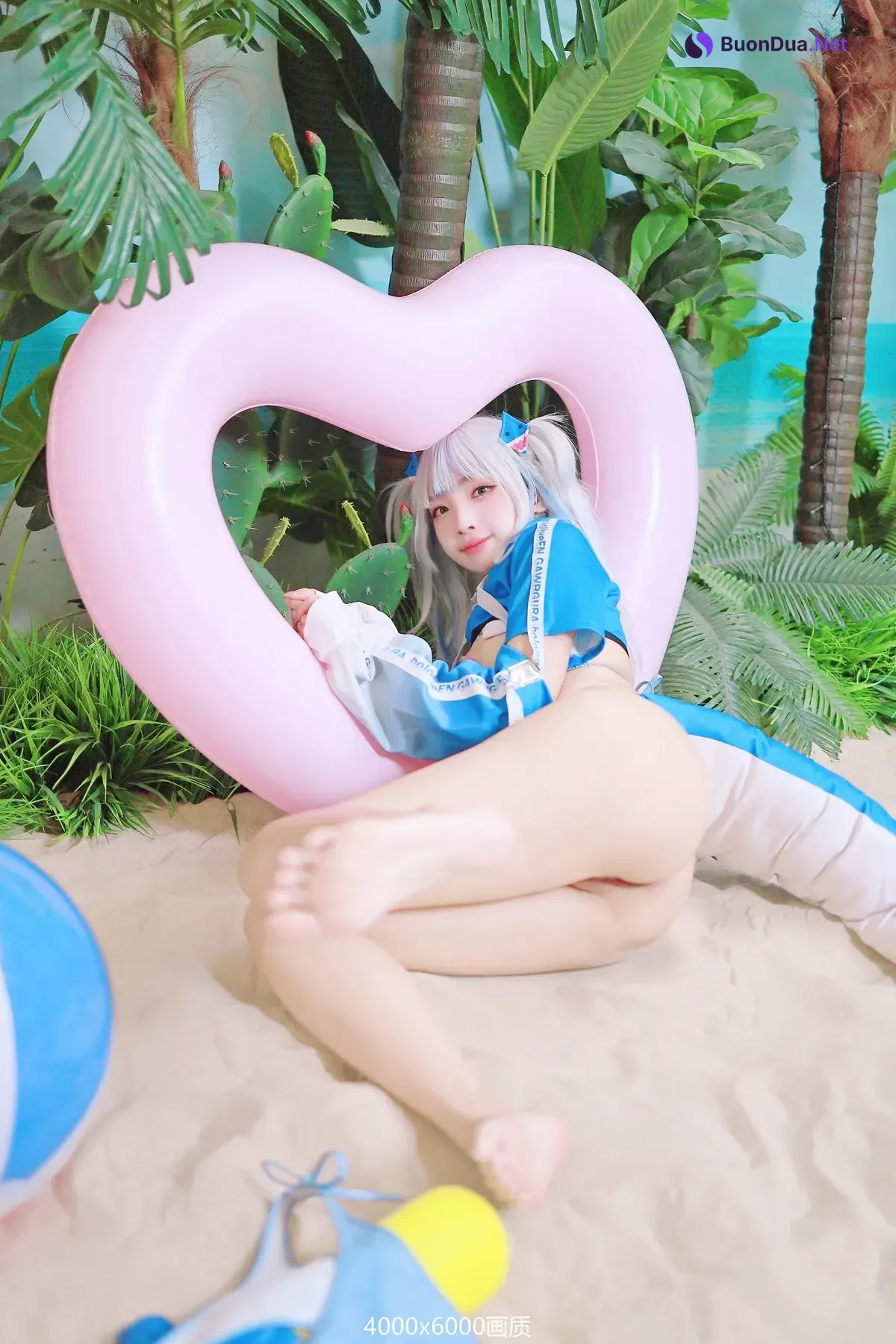 Cosplay 慕慕Momo – 鲨鱼制服 Gura - Photo 11