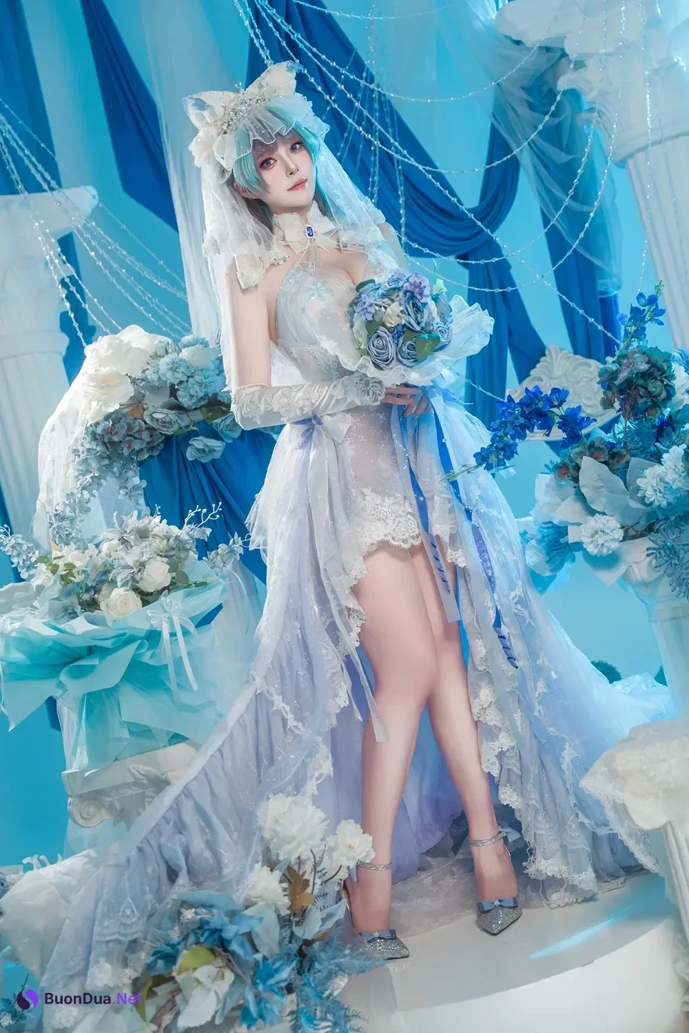 Cosplay Natsuko夏夏子 – 碧蓝航线 柴郡婚纱 - Photo 2