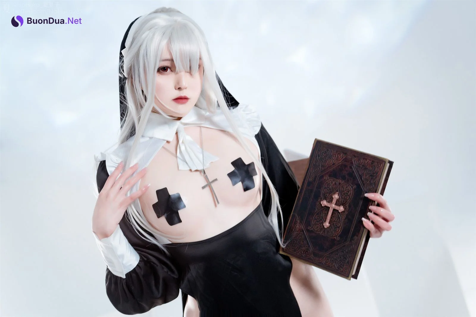 Cosplay Natsuko夏夏子 反差修女 - Photo 15