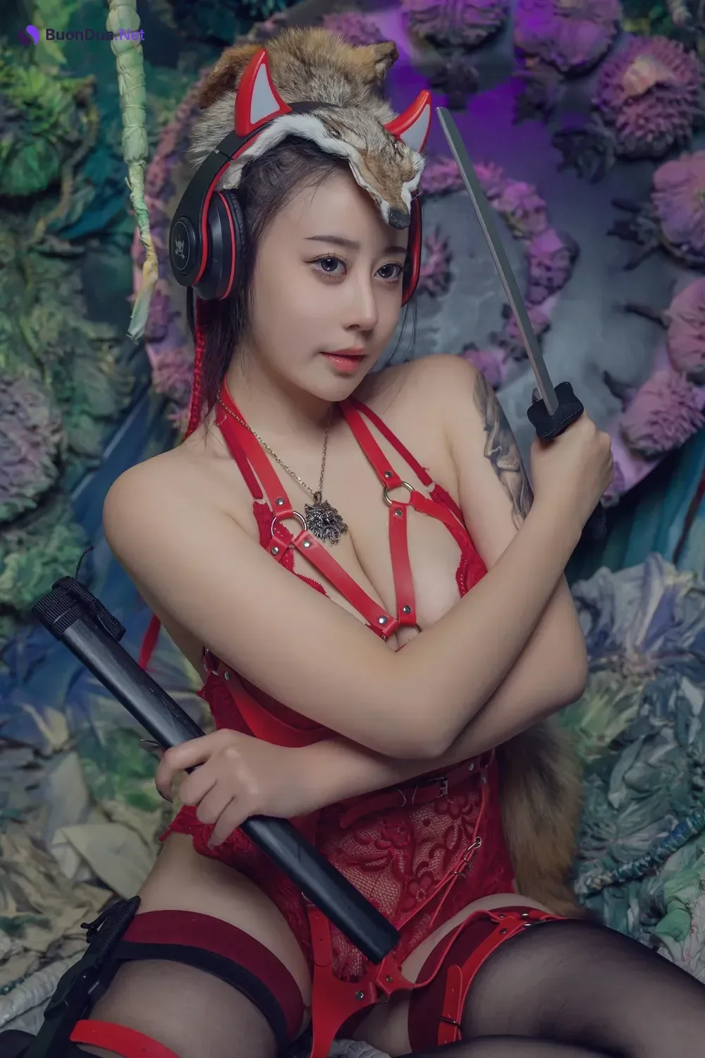 Cosplay 奈汐酱nice – 猎狼女 - Photo 6