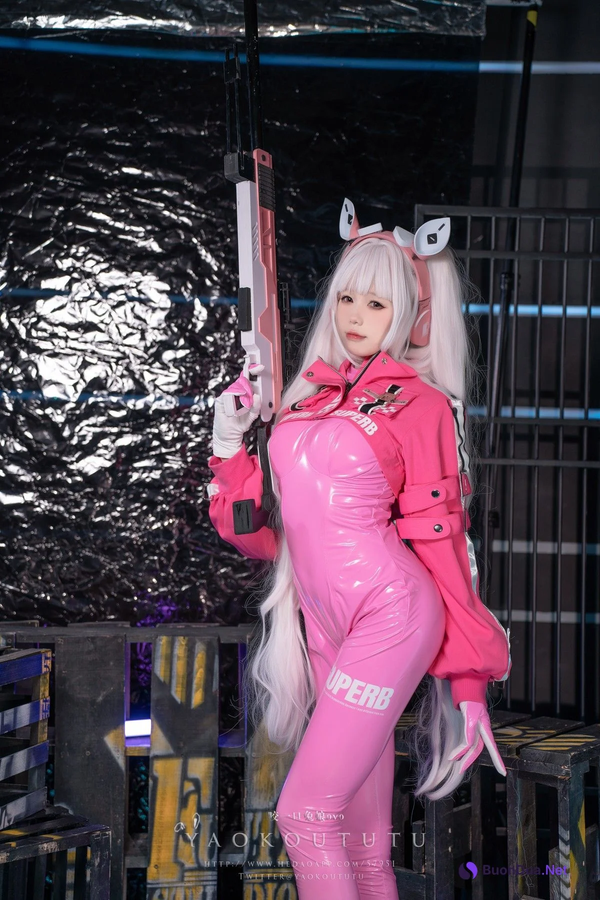 Cosplay 黏黏团子兔 NIKKE：爱丽丝 - Photo 6
