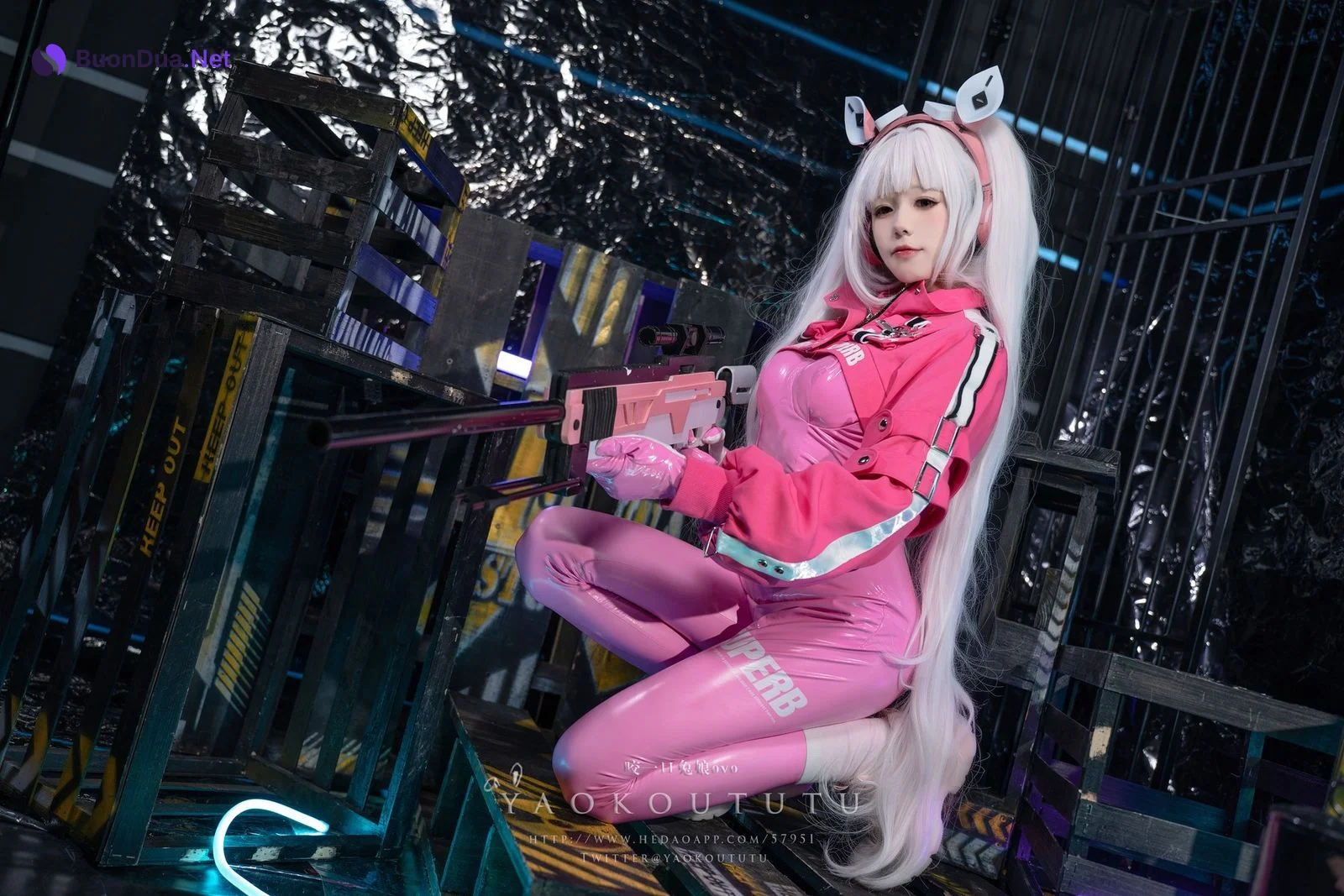 Cosplay 黏黏团子兔 NIKKE：爱丽丝 - Photo 7