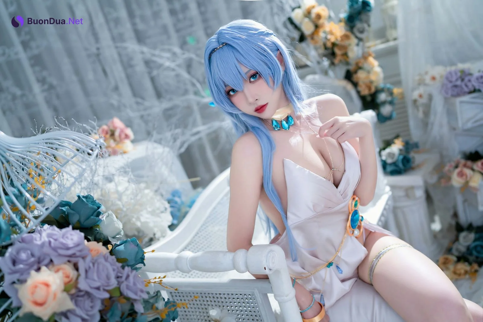 Cosplay 宮本桜 Nikke胜利女神 海伦娜礼服 - Photo 19