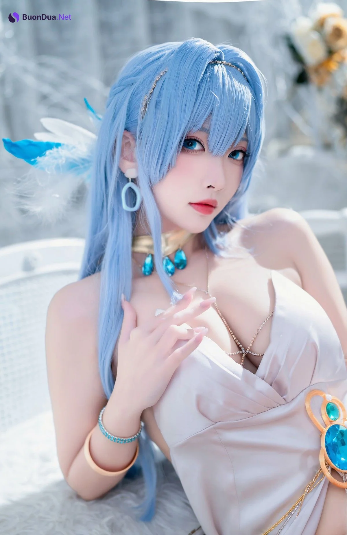 Cosplay 宮本桜 Nikke胜利女神 海伦娜礼服 - Photo 8