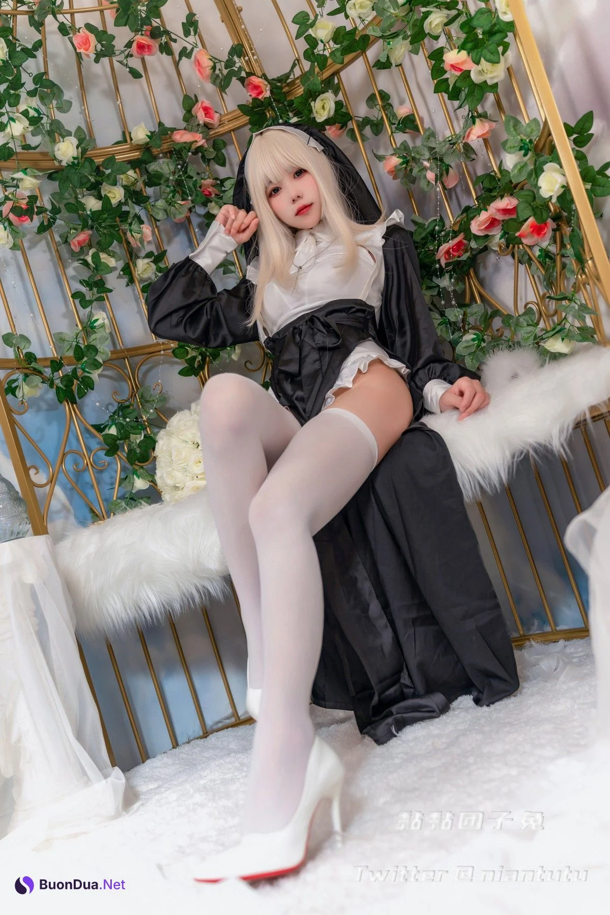 Cosplay 黏黏团子兔 Nun 修女 - Photo 17