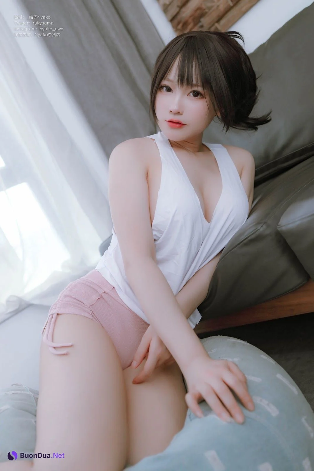 Cosplay Nyako喵子 隣のやばいお姉さん 背心 - Photo 16
