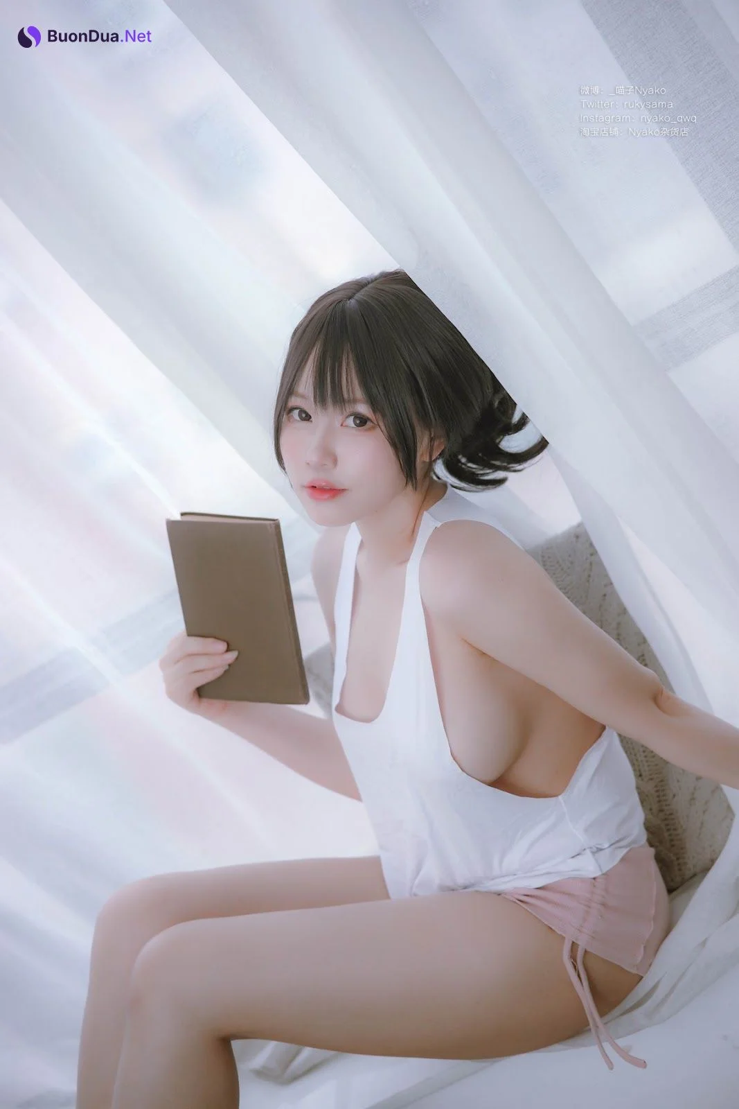 Cosplay Nyako喵子 隣のやばいお姉さん 背心 - Photo 5