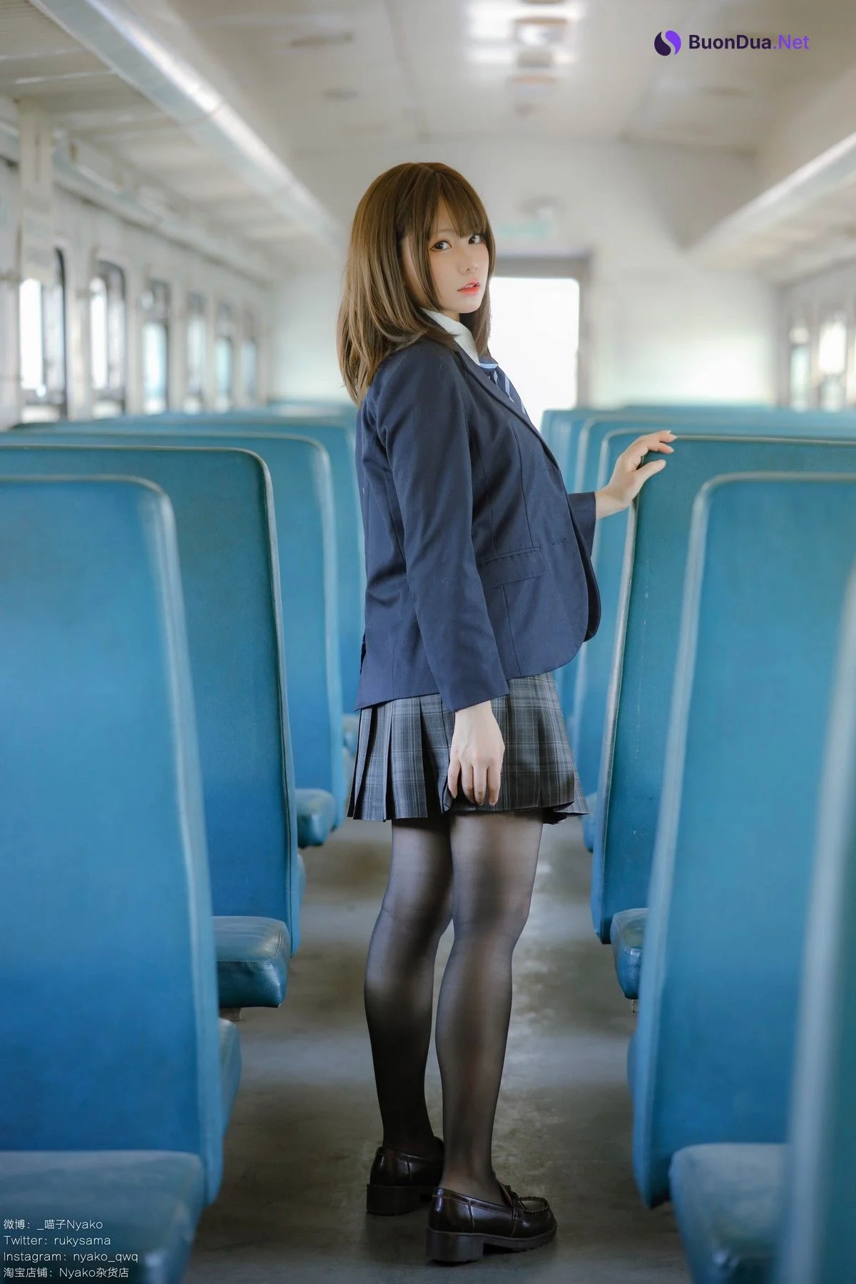Cosplay Nyako喵子 火车JK制服 - Photo 3
