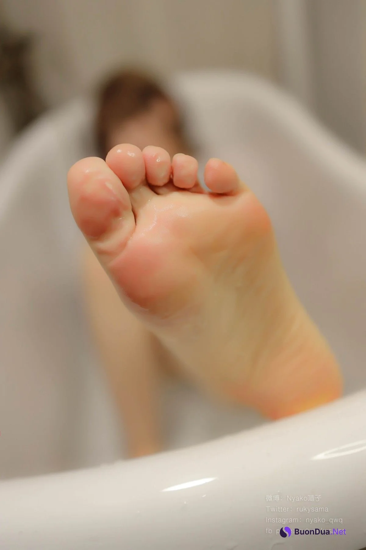 Cosplay Nyako喵子 縛られたの人妻 Set.03 - Photo 14