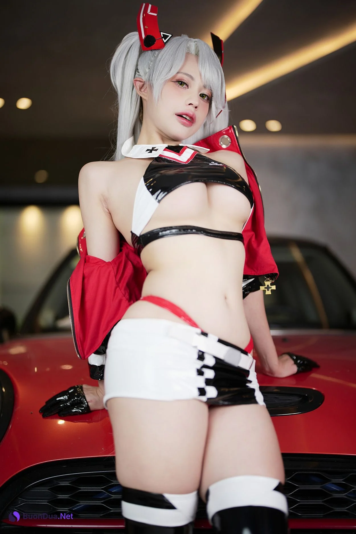 Cosplay PingPing平平 Prinz Eugen (Race Queen) Set.01 - Photo 11