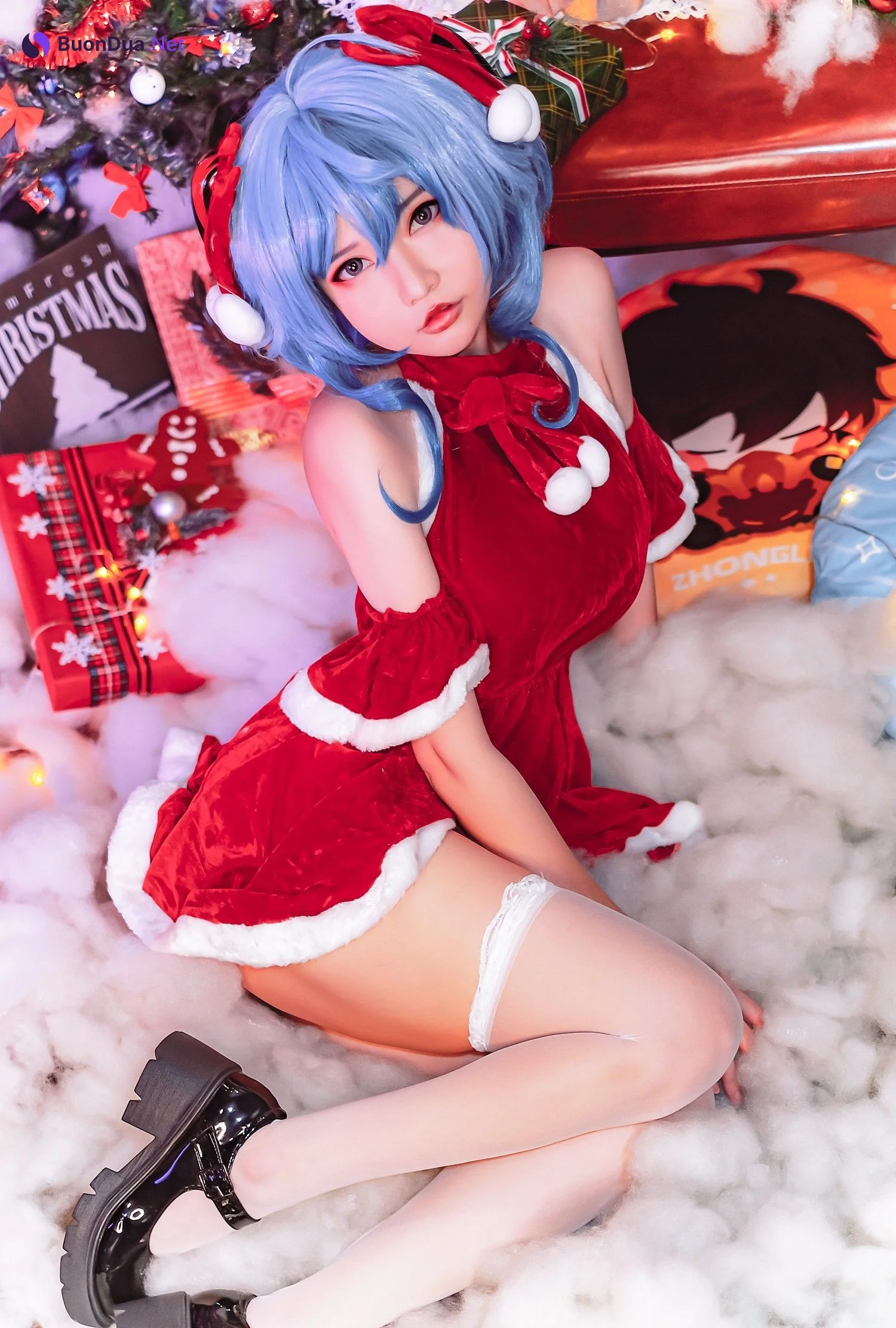 Cosplay Potato Godzilla Santa Ganyu - Photo 3