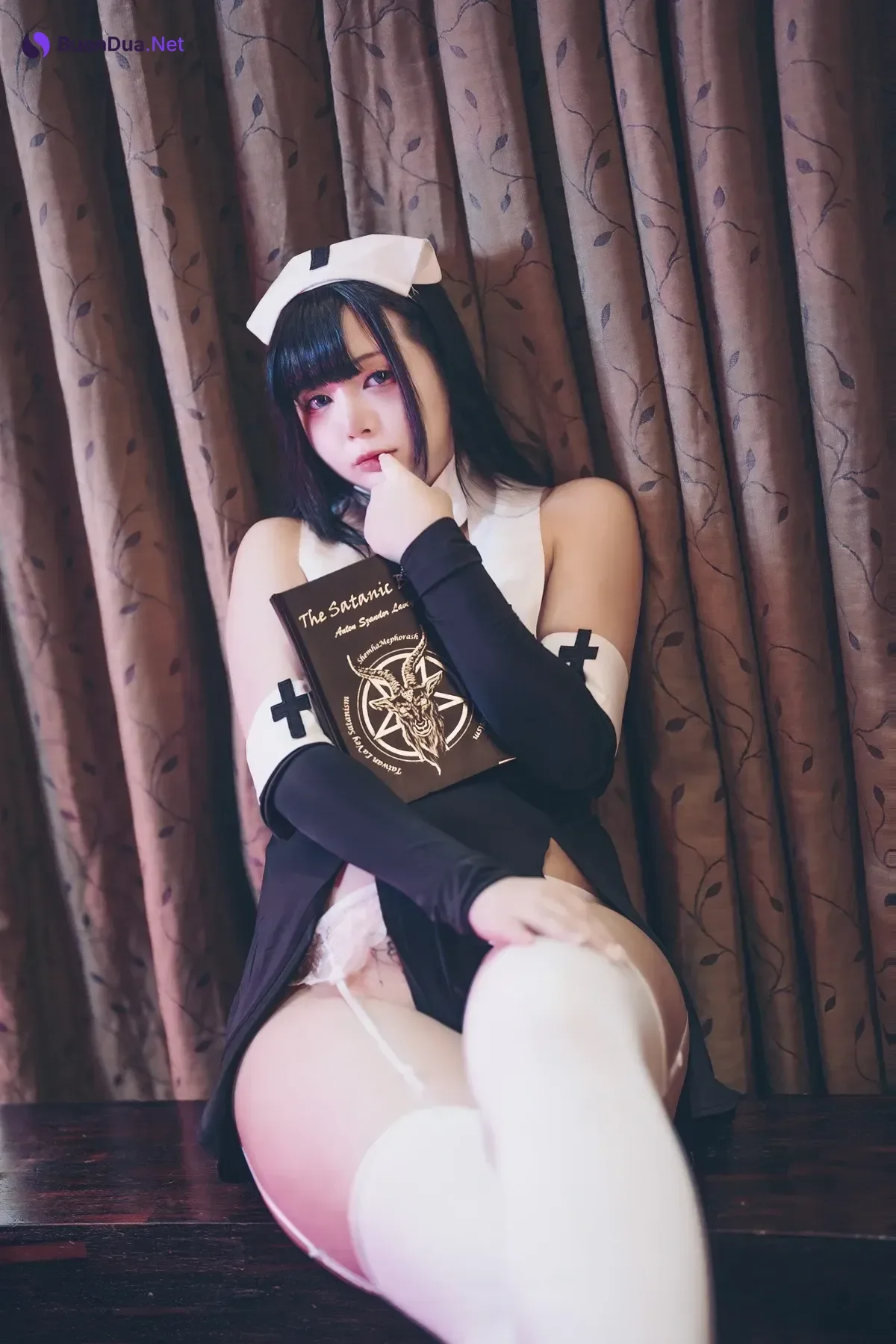 Cosplay 落落Raku – 修女与魔鬼 - Photo 11