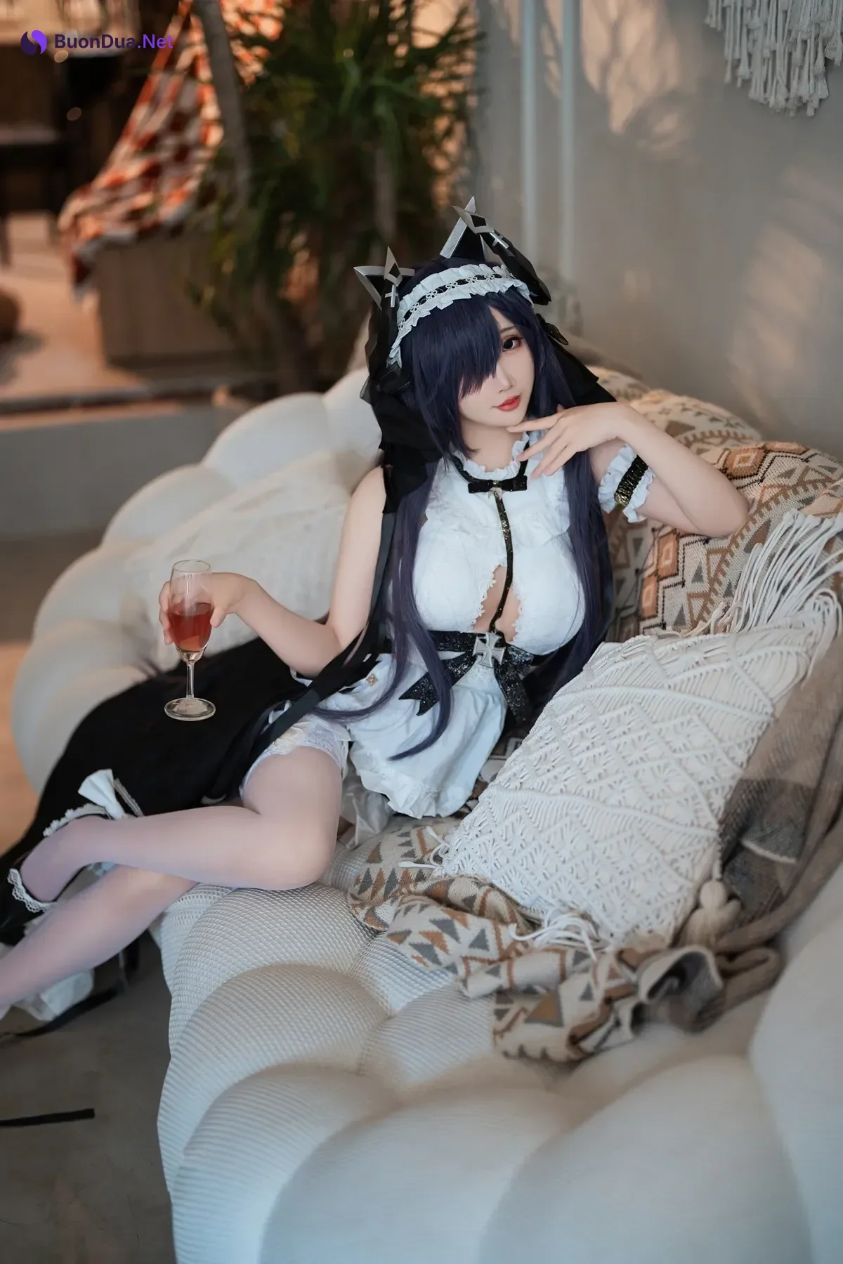 Cosplay 面饼仙儿 – 碧蓝航线 奥古斯特 女仆 – 公主连结Re：Dive 宵滨深月 - Photo 9