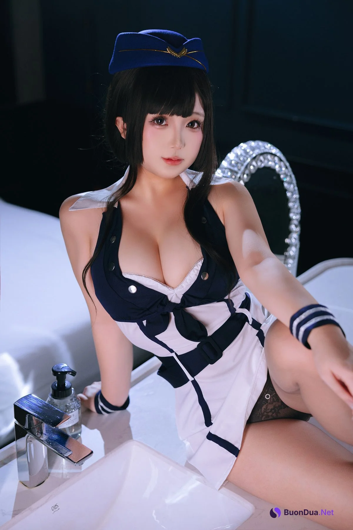 Cosplay Rinaijiao日奈娇 – 头等舱休息室 Set.01 - Photo 12