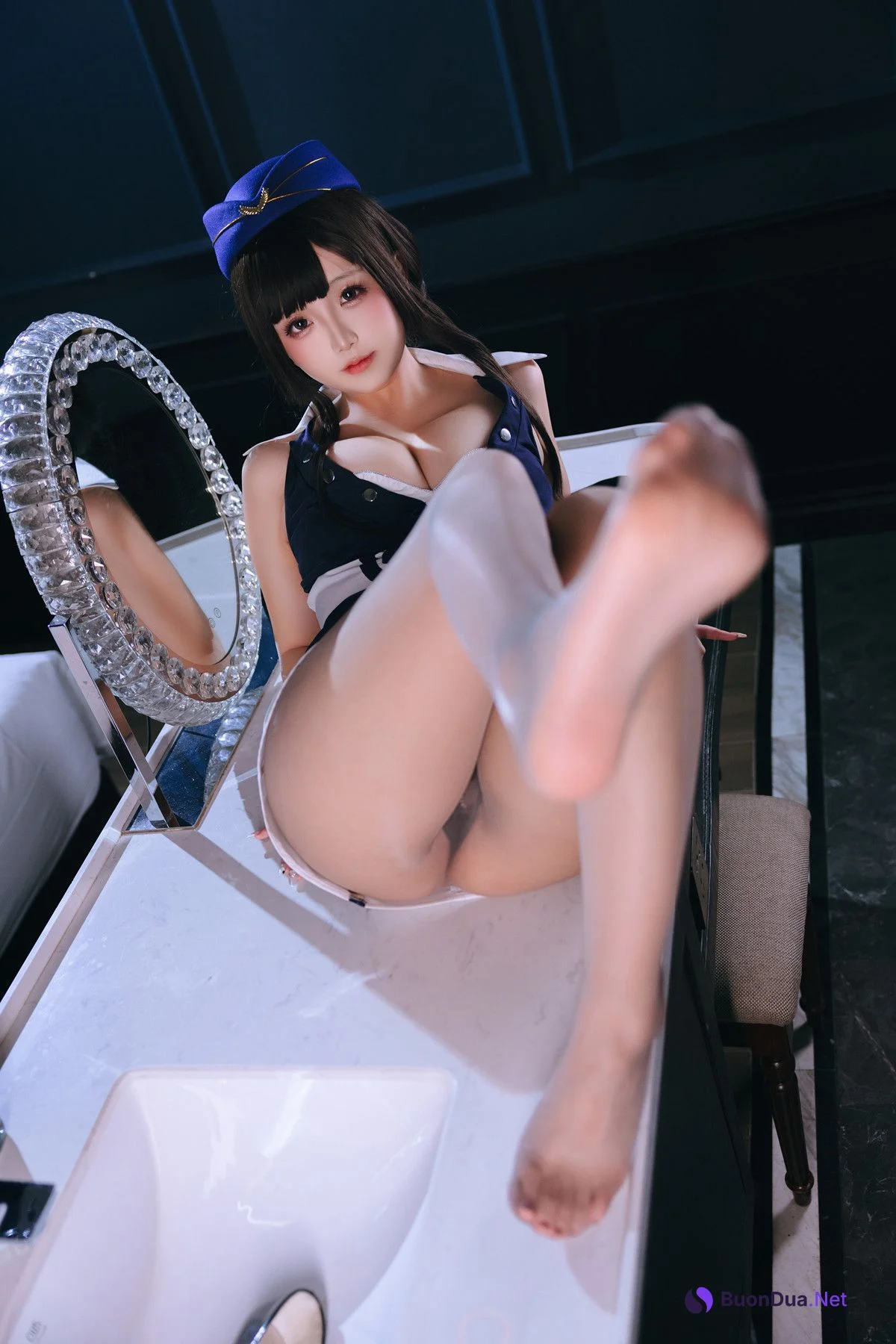 Cosplay Rinaijiao日奈娇 – 头等舱休息室 Set.01 - Photo 14