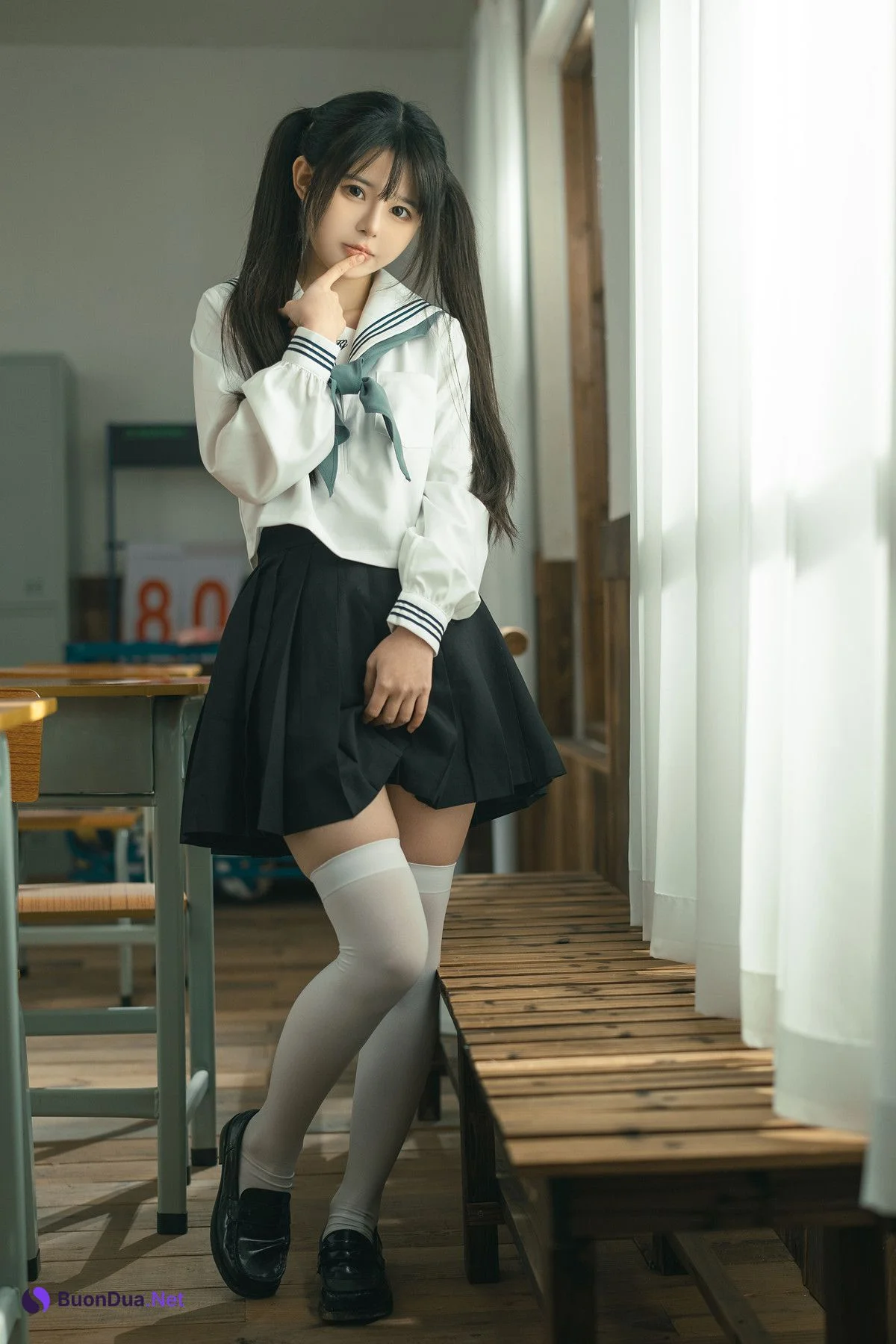 Cosplay Rua阮阮 授课中 In Class - Photo 2