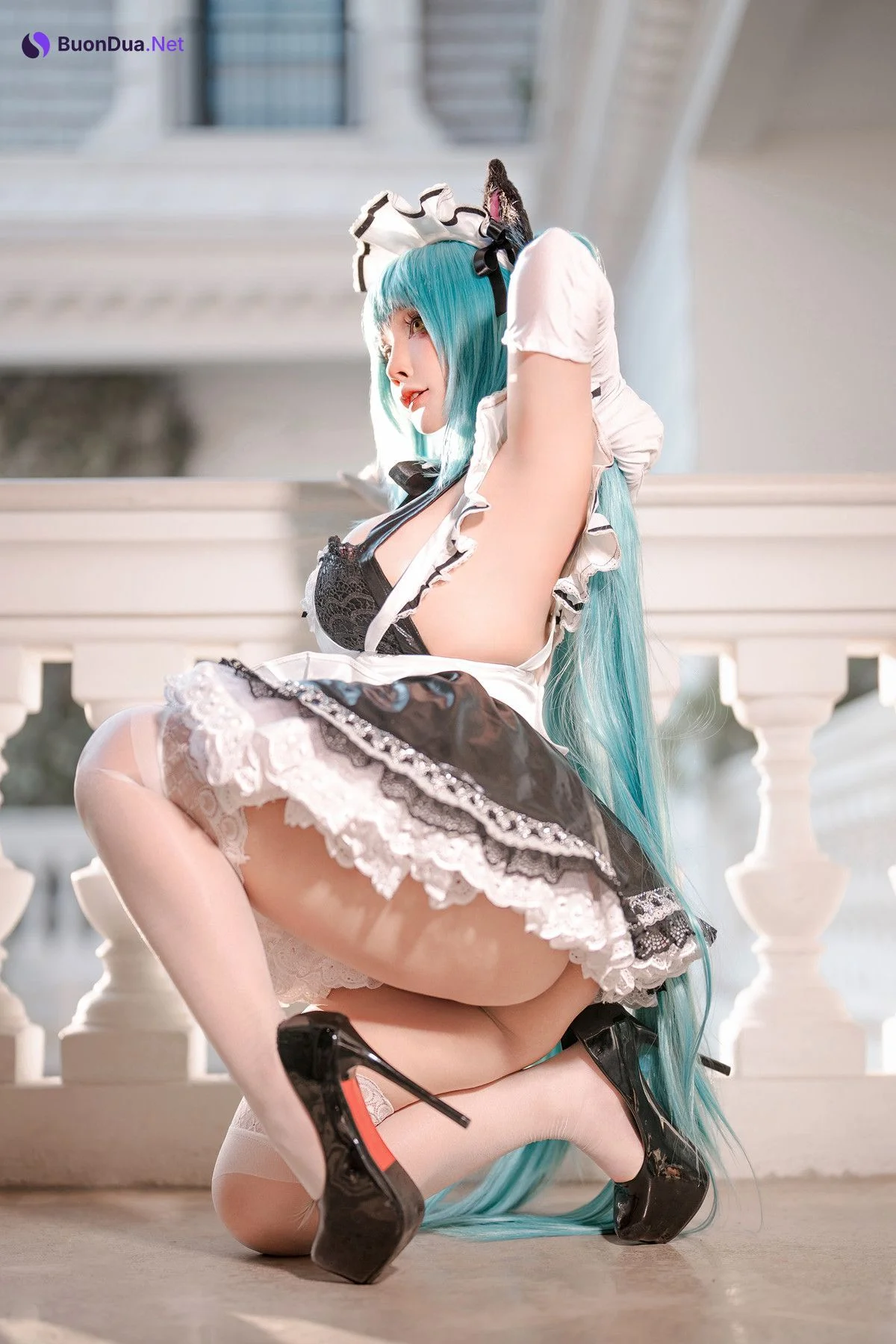 Cosplay SayoMomo小桃 NIKKE Privaty Maid - Photo 15
