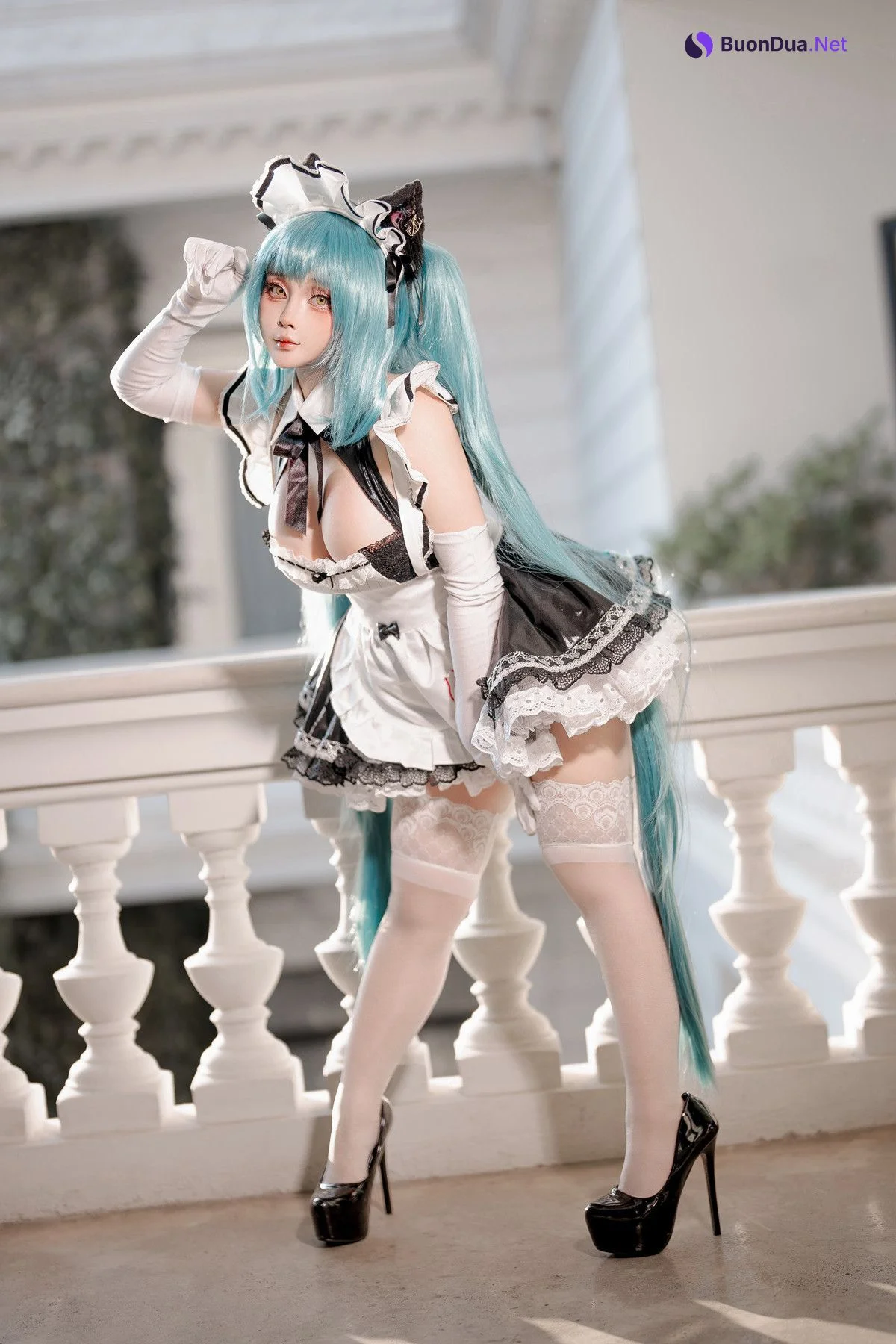 Cosplay SayoMomo小桃 NIKKE Privaty Maid - Photo 9