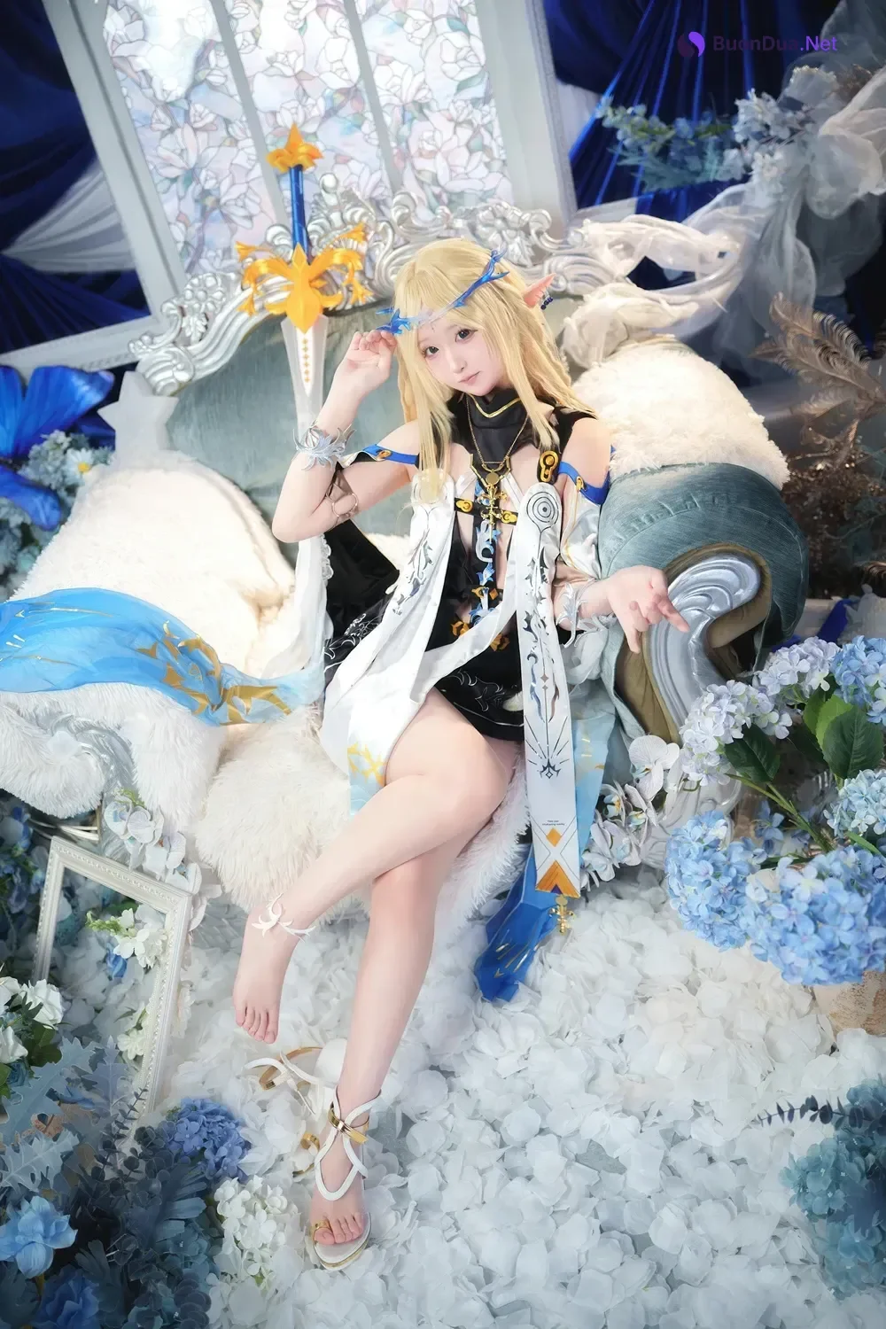 Cosplay Seele麦麦 – 鸣潮 菲比&卡提希娅·蓝色花海物语 - Photo 19