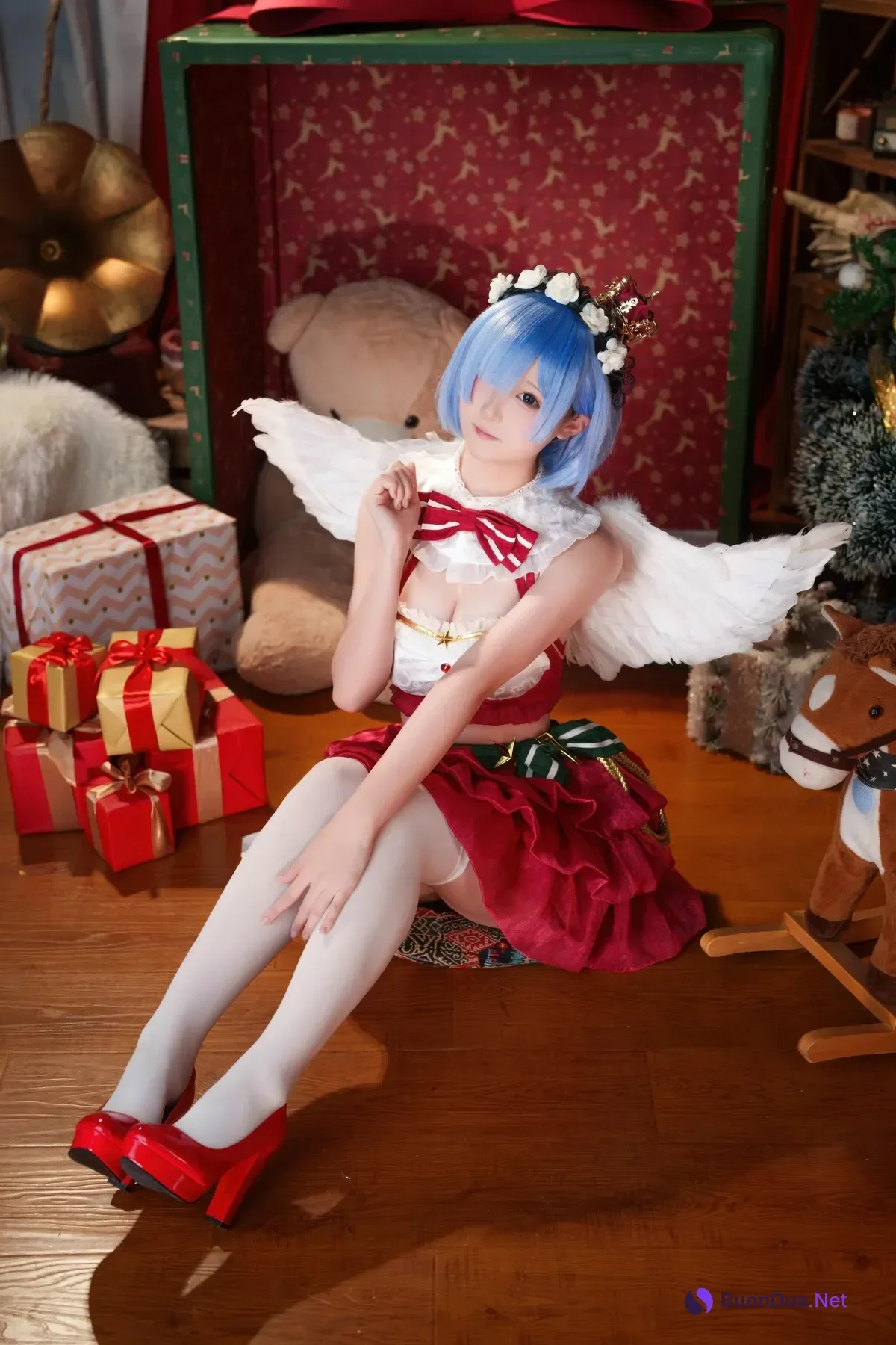 Cosplay Seele麦麦 – 蕾姆 圣诞物语 - Photo 2