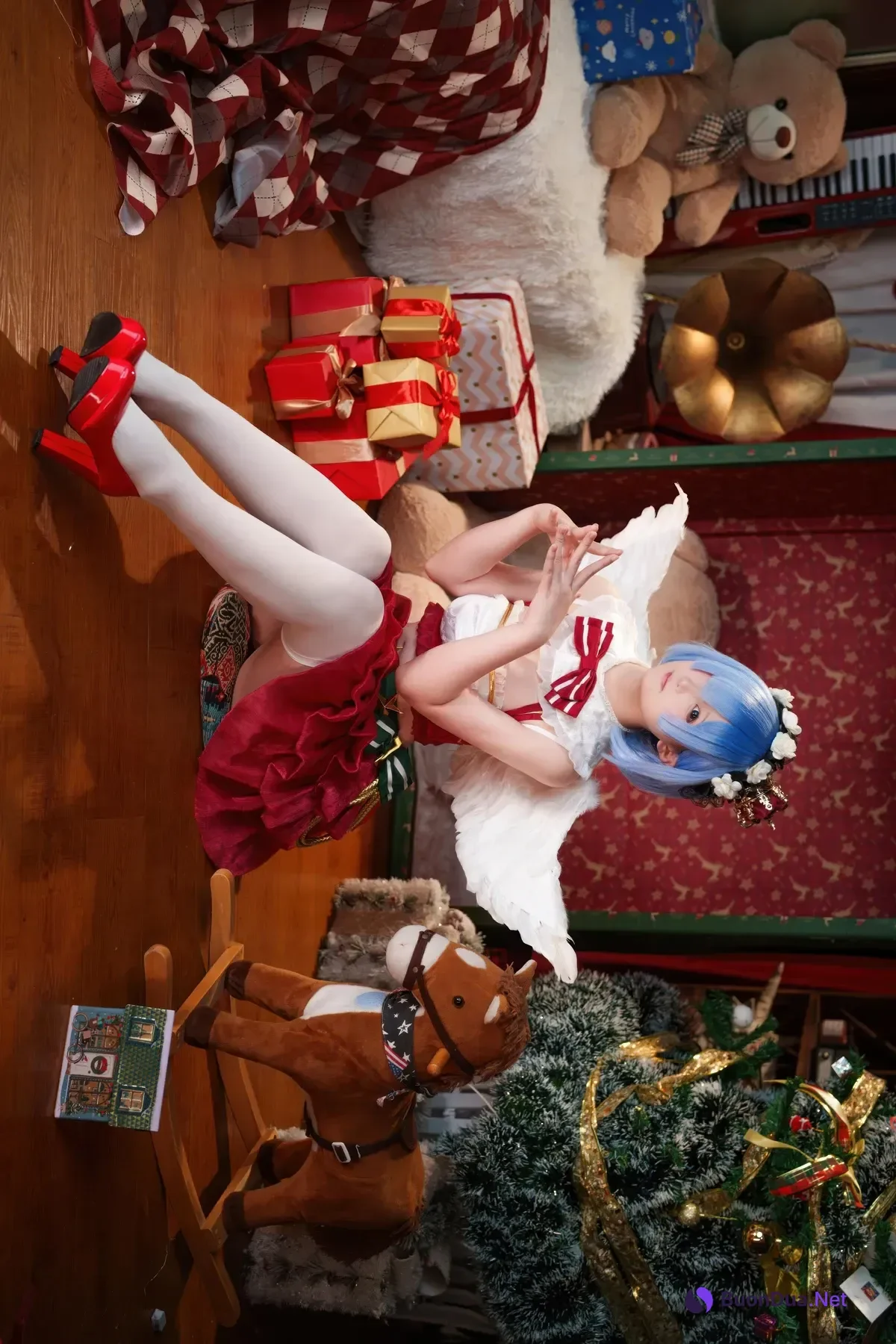 Cosplay Seele麦麦 – 蕾姆 圣诞物语 - Photo 3