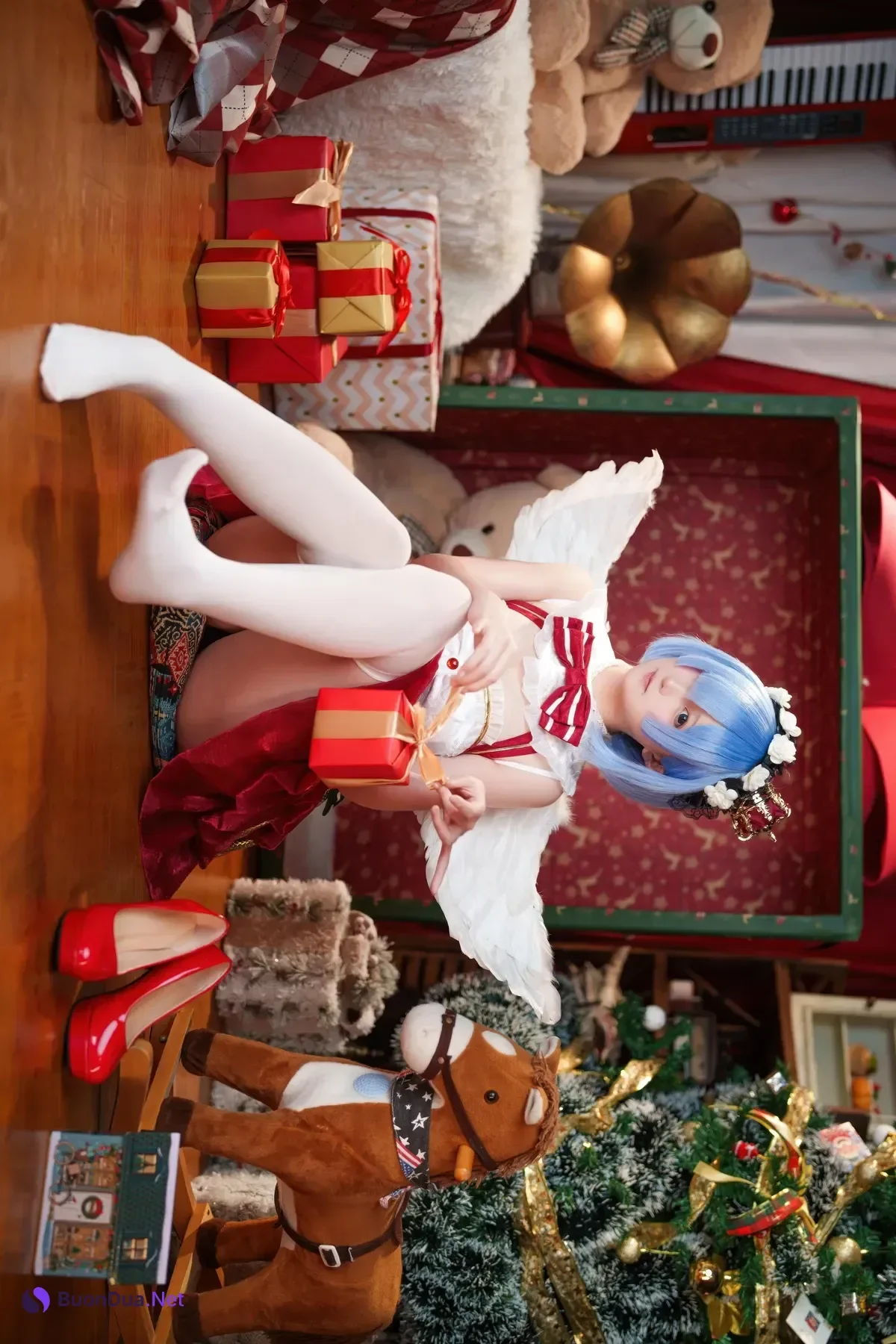 Cosplay Seele麦麦 – 蕾姆 圣诞物语 - Photo 7