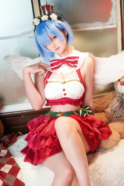 Cosplay Seele麦麦 – 蕾姆 圣诞物语