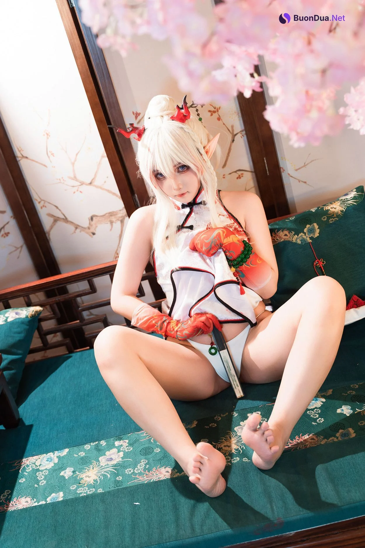 Cosplay 小和甜酒 & 橙风千雅 明日方舟年夕旗袍双人御守 Set.01 - Photo 8