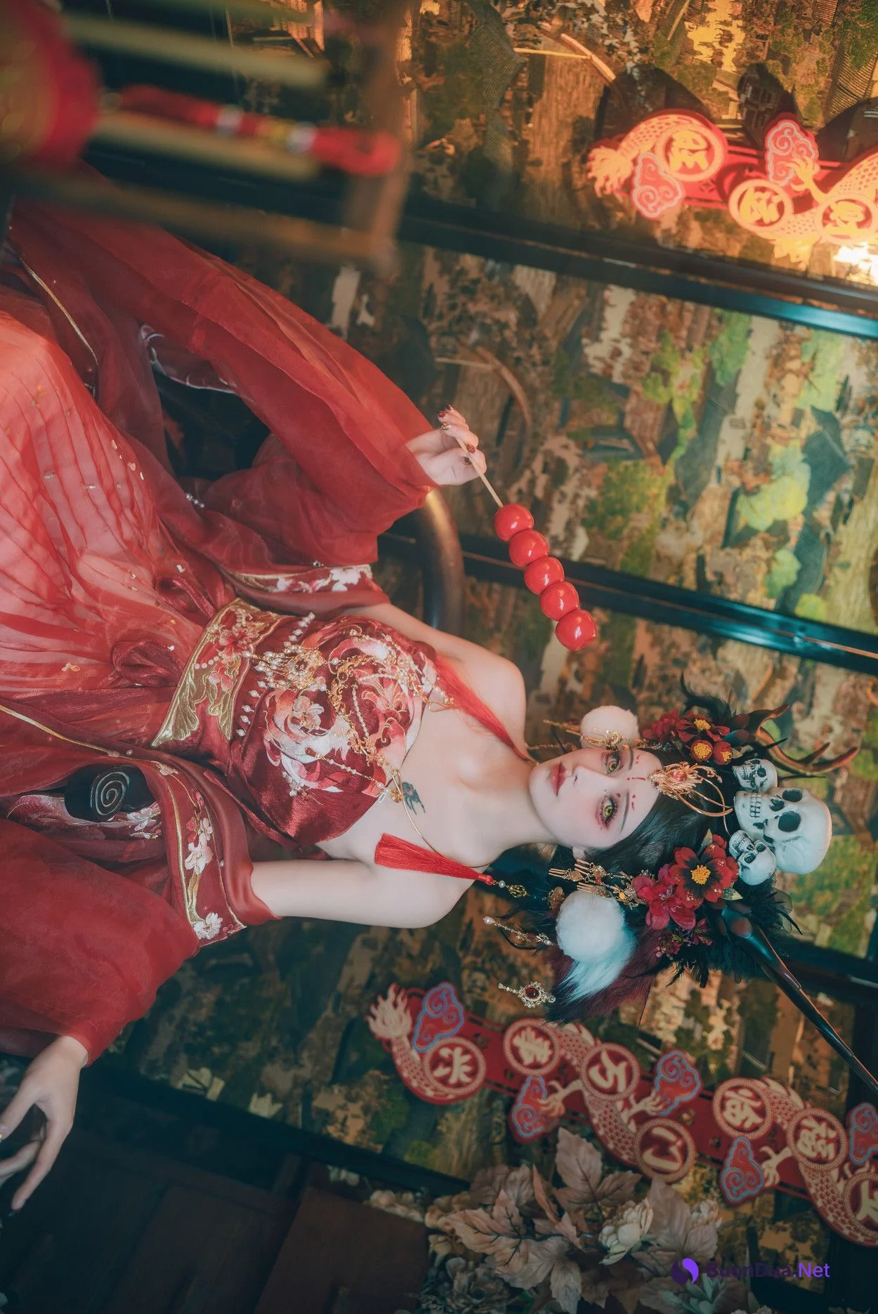 Cosplay 鹿八岁 闯进我家的凶凶年兽 Set.01 - Photo 9