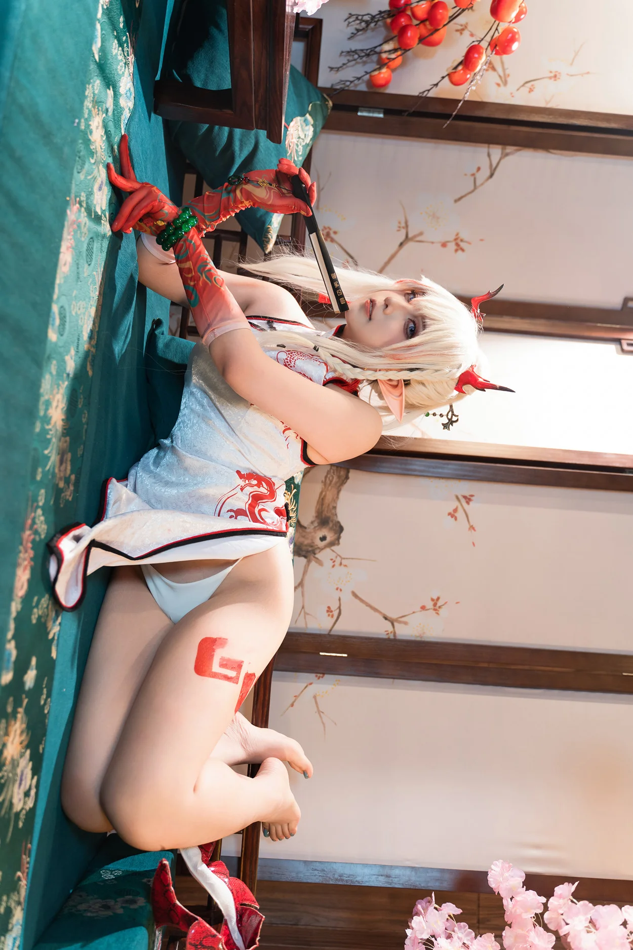 Cosplay 小和甜酒 & 橙风千雅 明日方舟年夕中式双人御守 Set.01
