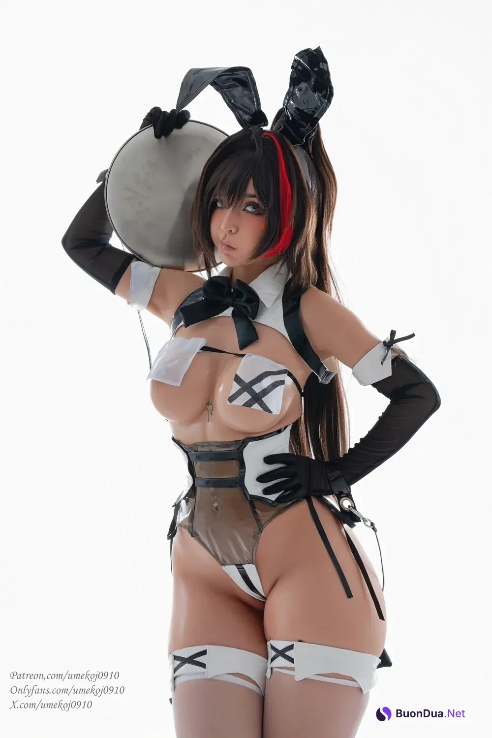 Cosplay Umeko.J – Bay Radiant Rabbit NIKKE - Photo 6