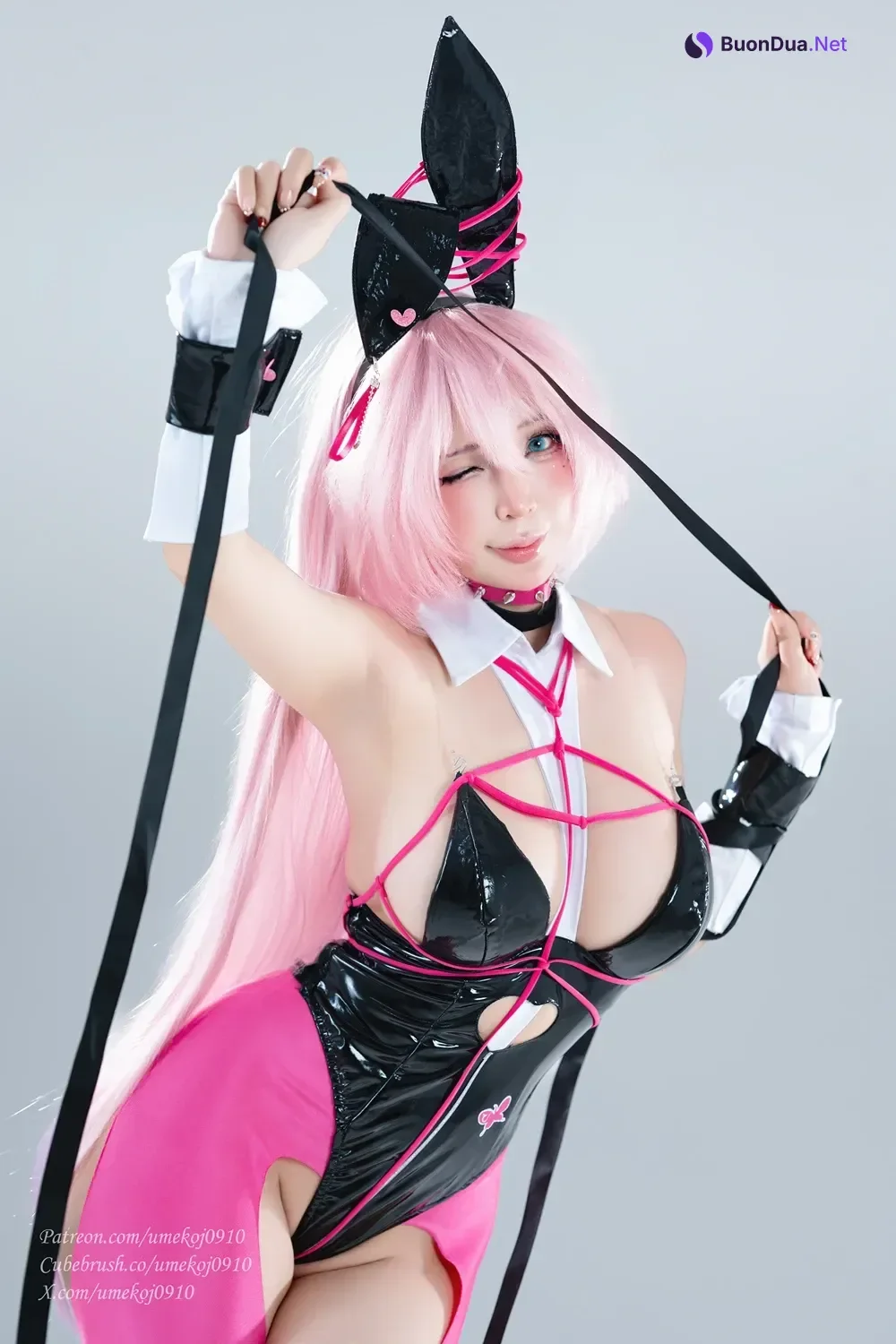 Cosplay Umeko.J – Velvet Sensual Rabbit NIKKE - Photo 11