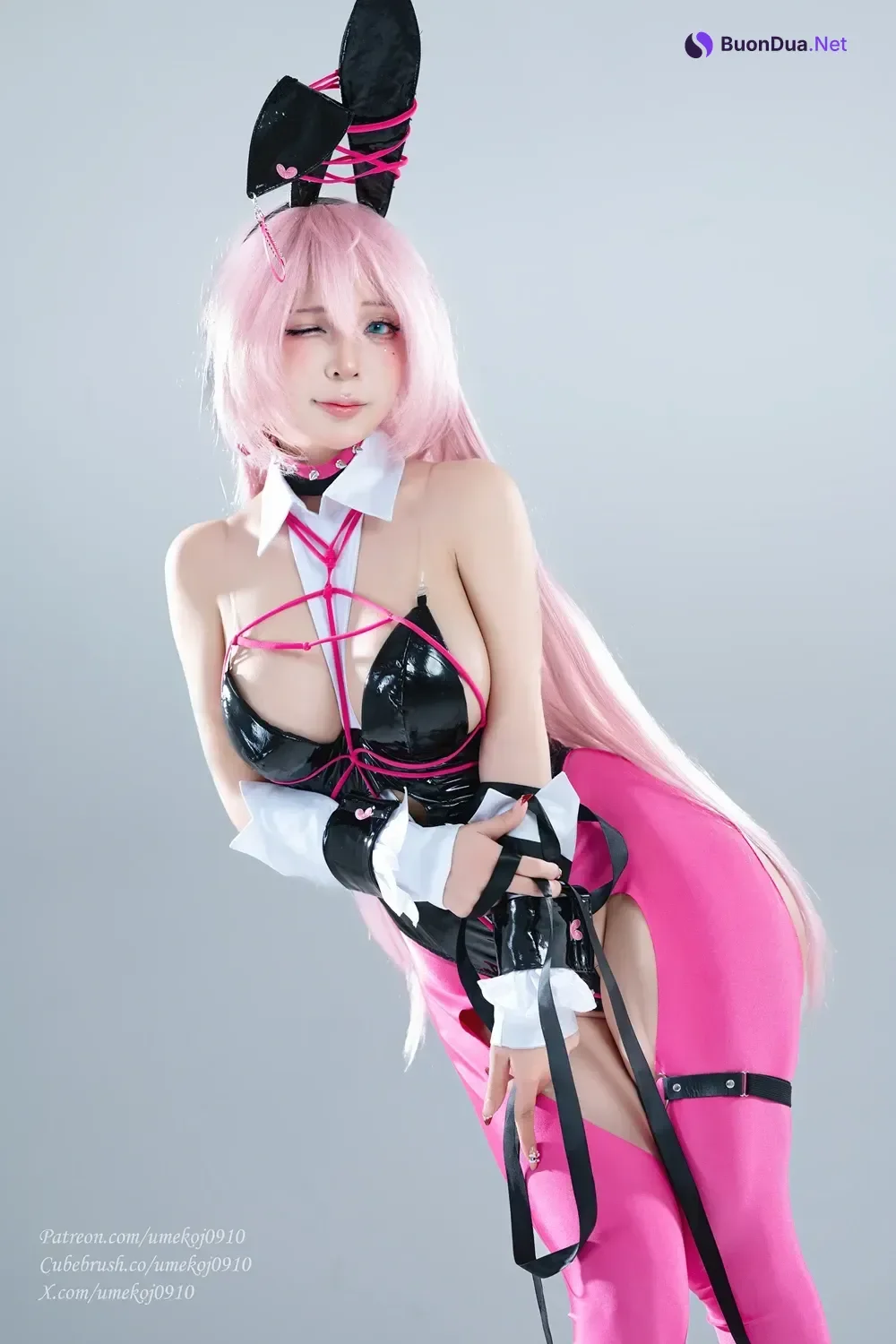 Cosplay Umeko.J – Velvet Sensual Rabbit NIKKE - Photo 6