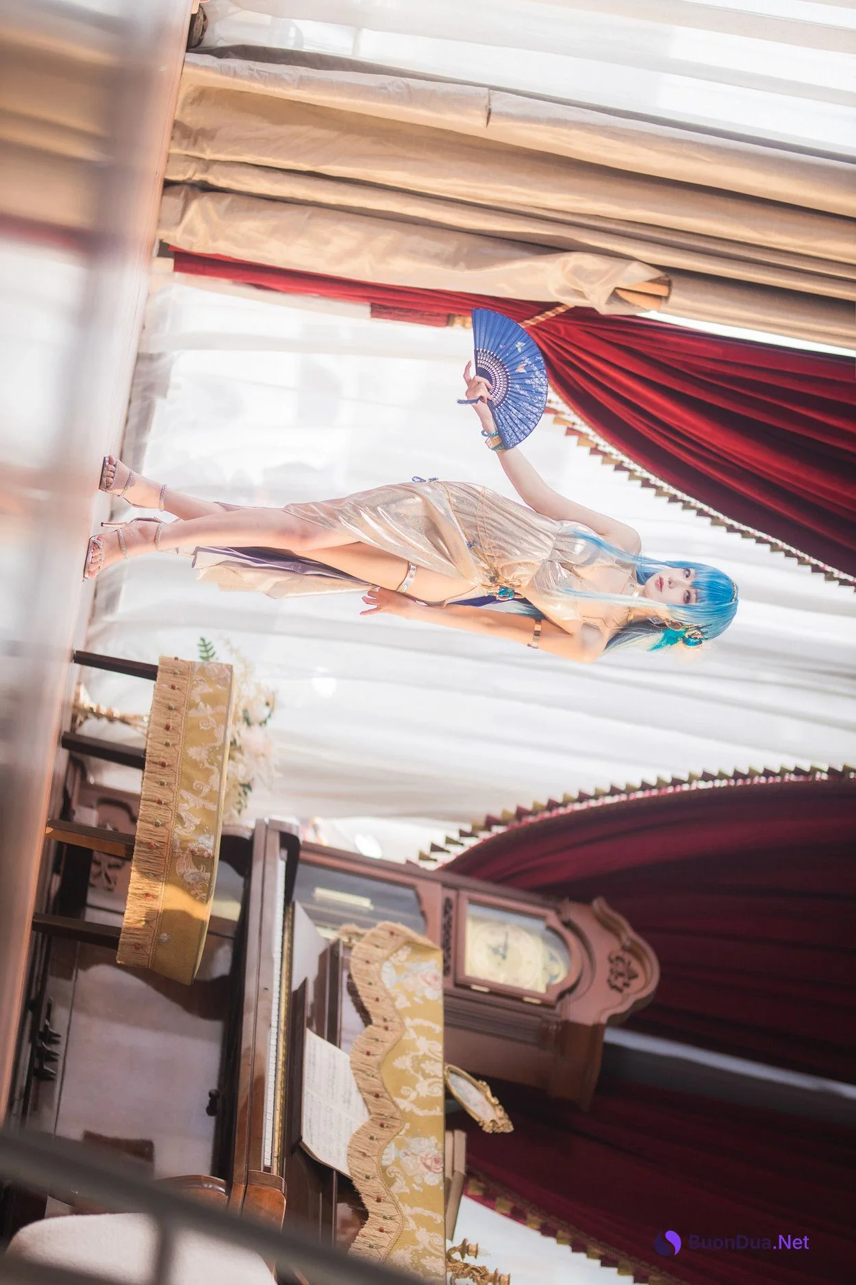 Cosplay 封疆疆v NIKKE 胜利校花 海伦娜 - Photo 8