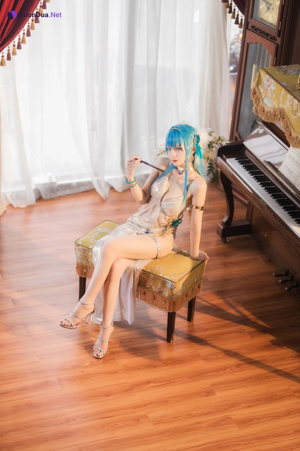 Cosplay 封疆疆v NIKKE 胜利女神 海伦娜 - Photo 3