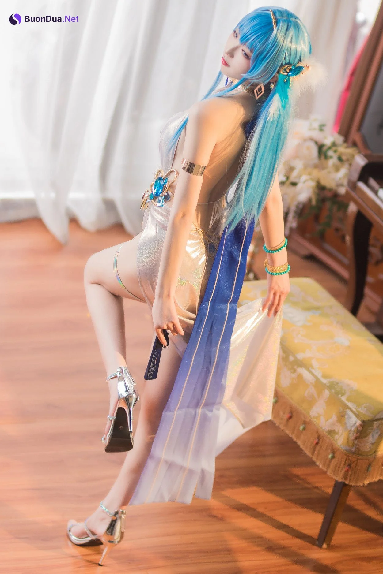Cosplay 封疆疆v NIKKE 胜利女神 海伦娜 - Photo 5