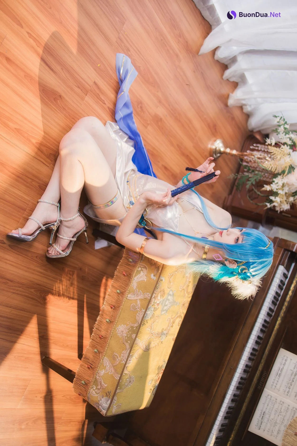 Cosplay 封疆疆v NIKKE 胜利女神 海伦娜 - Photo 9