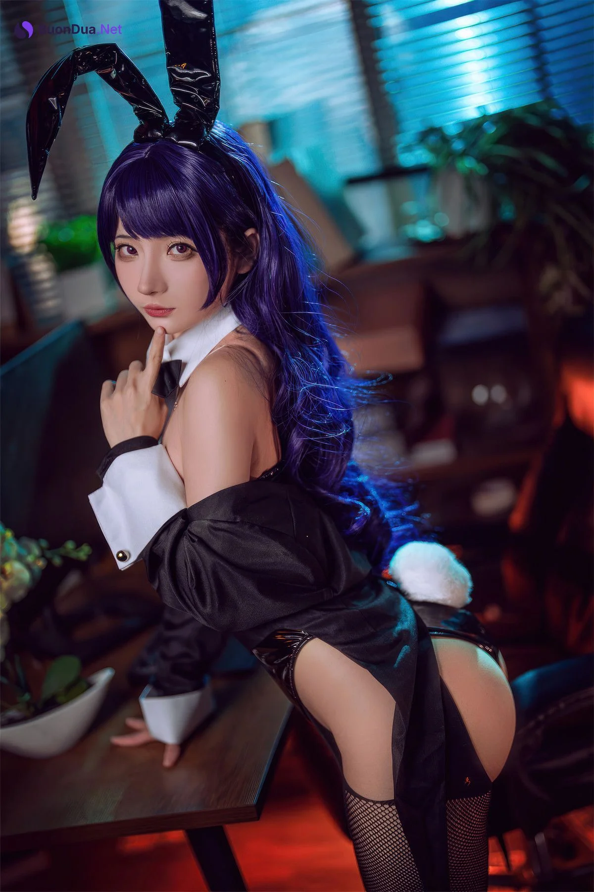 Cosplay 是三不是世w 喜多川海梦 紫发兔女郎 - 照片 20