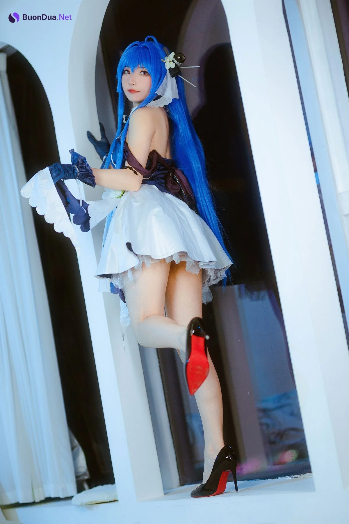 Cosplay 是三不是世w Nikke胜利女神 海伦娜捆绑 - Photo 3