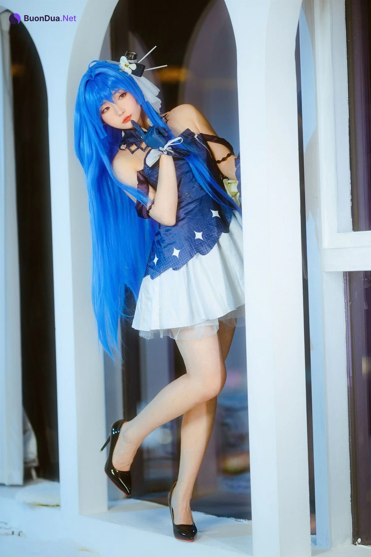 Cosplay 是三不是世w Nikke胜利女神 海伦娜捆绑 - Photo 6