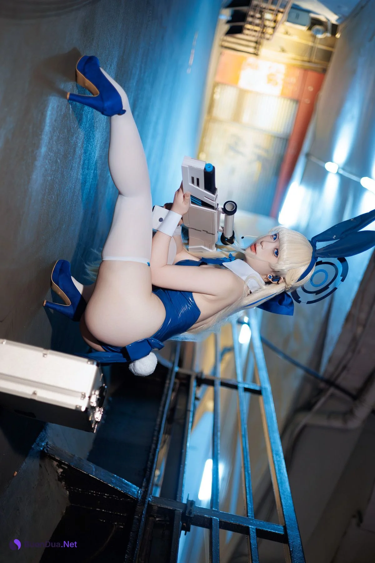 Cosplay 樱落酱w 蔚蓝档案 toki兔女郎 - Photo 15